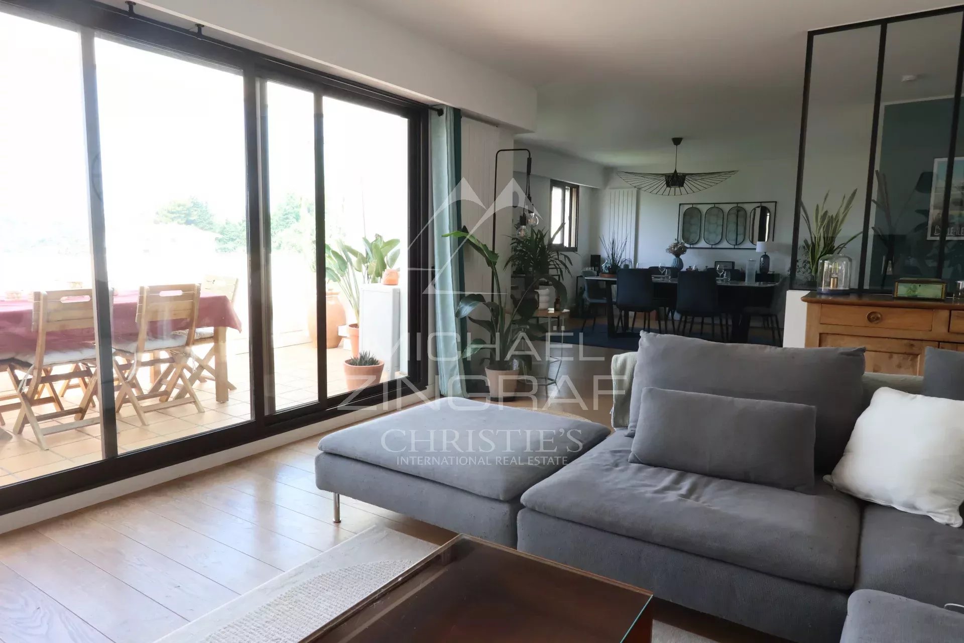 3 Bedroom Apartment/Flat's Image 11
