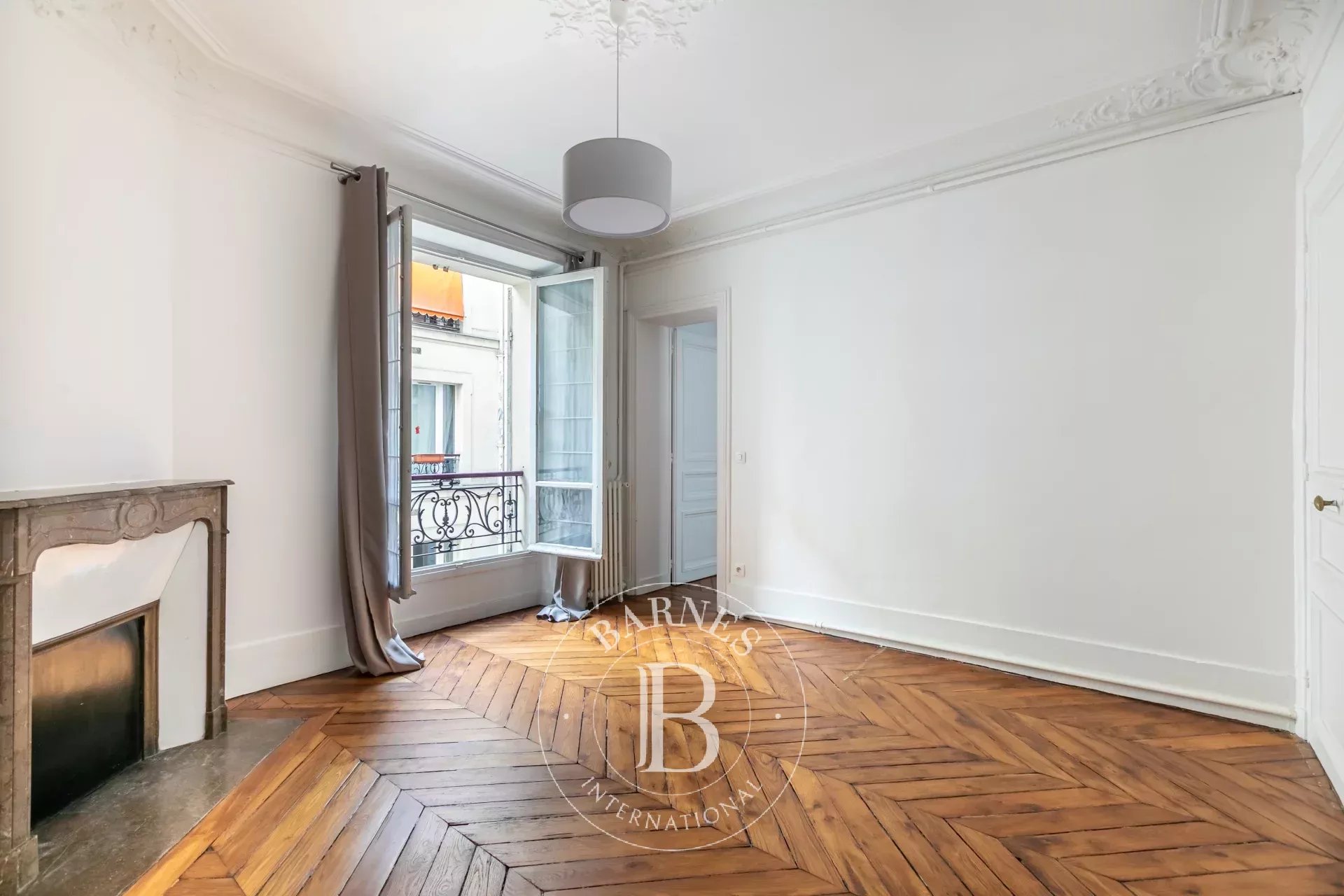 Daire Paris 17ème - picture 10