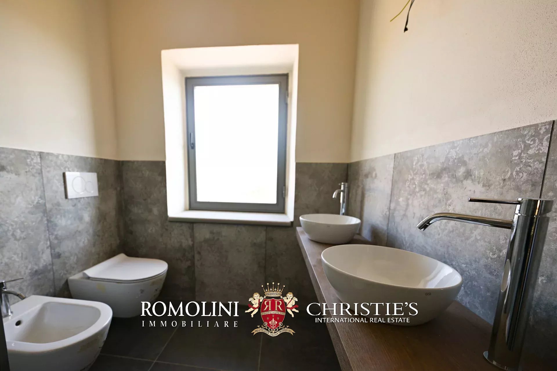 4 Bedroom Villa/Townhouse's Image 29