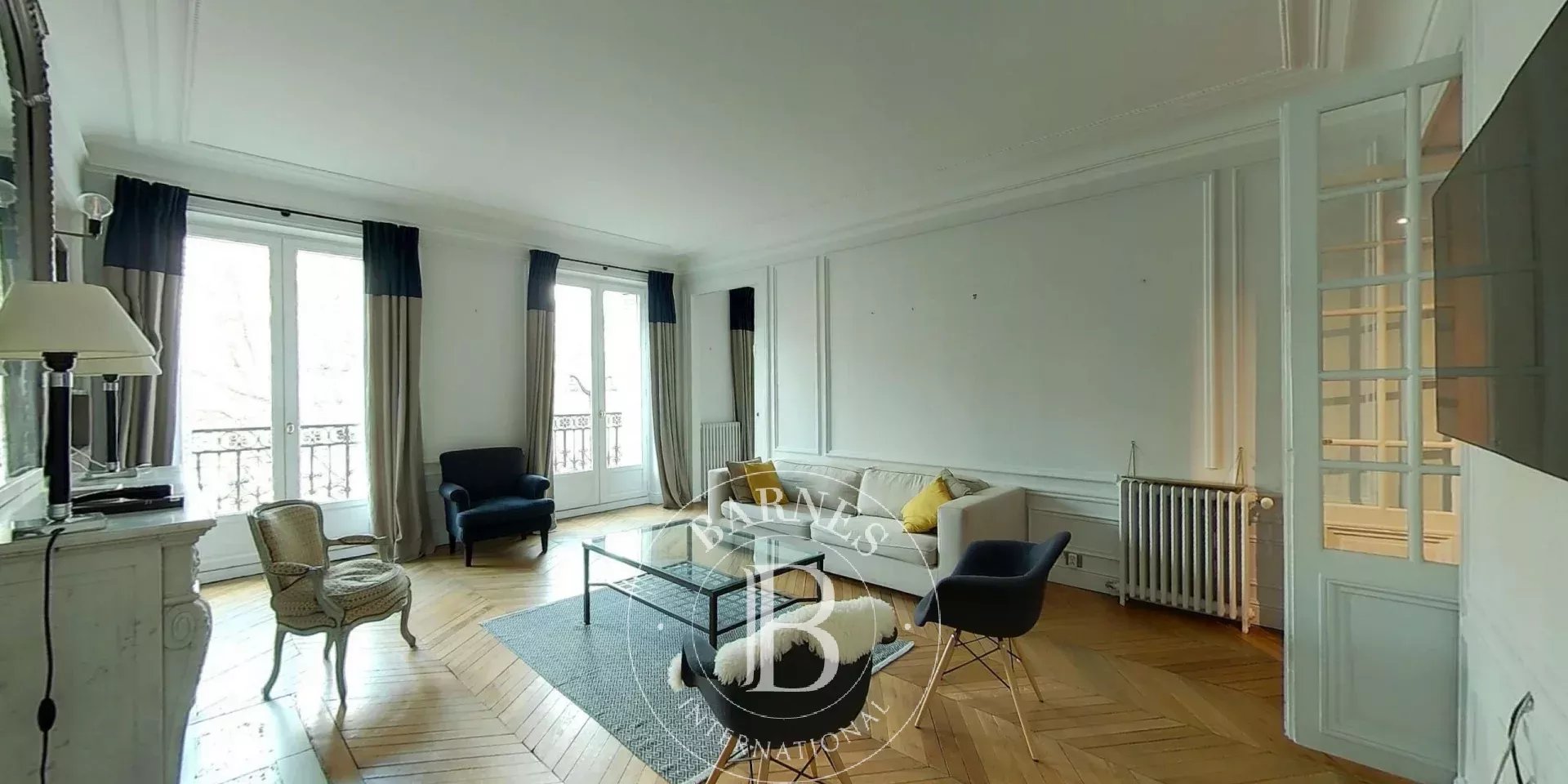 Daire Paris 8ème - picture 18