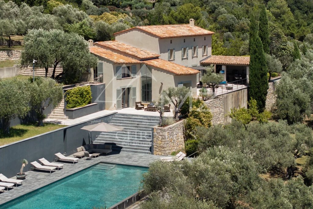 Villa for sale in Fayence — Historic Stone Bastide for Sale in Fayence | Luxury Family Estate