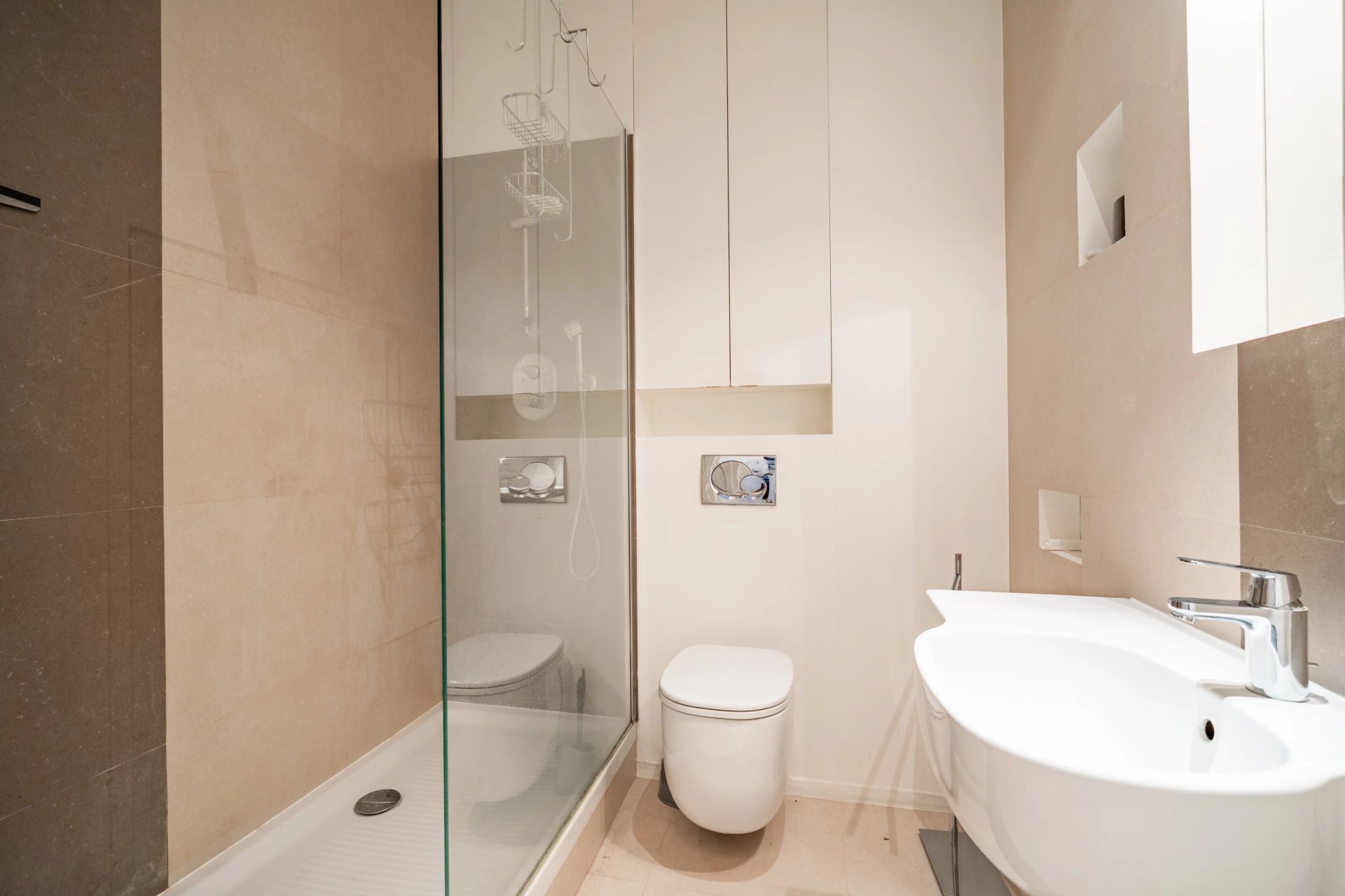 2 Bedroom Apartment/Flat's Image 5