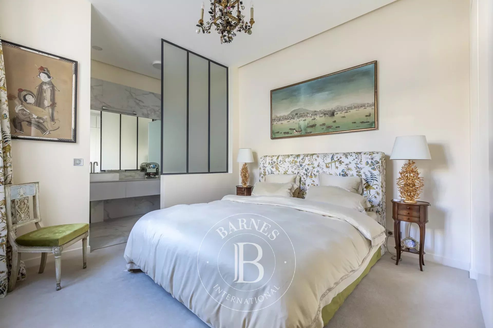 Daire Paris 8ème - picture 15