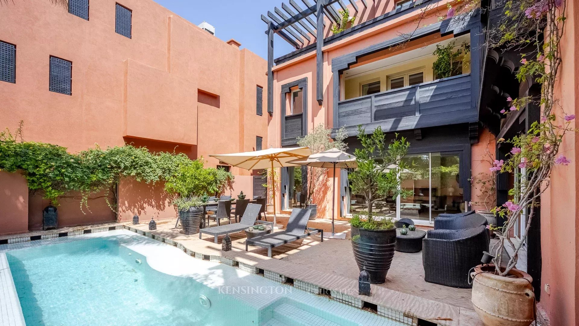 4 Bedroom Villa/Townhouse's Image 17
