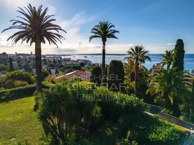 Croix des Gardes - Magnifique 5P Vue Mer + 270 m² Terrasse et Jardin