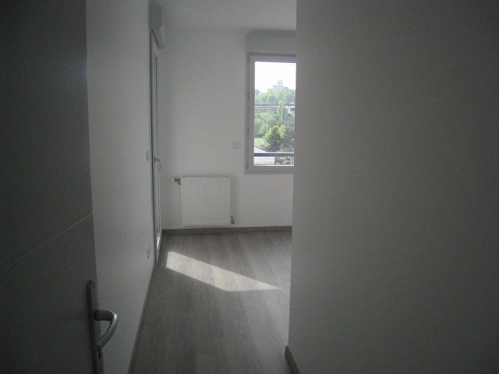 481301 Location Lyon 9ème