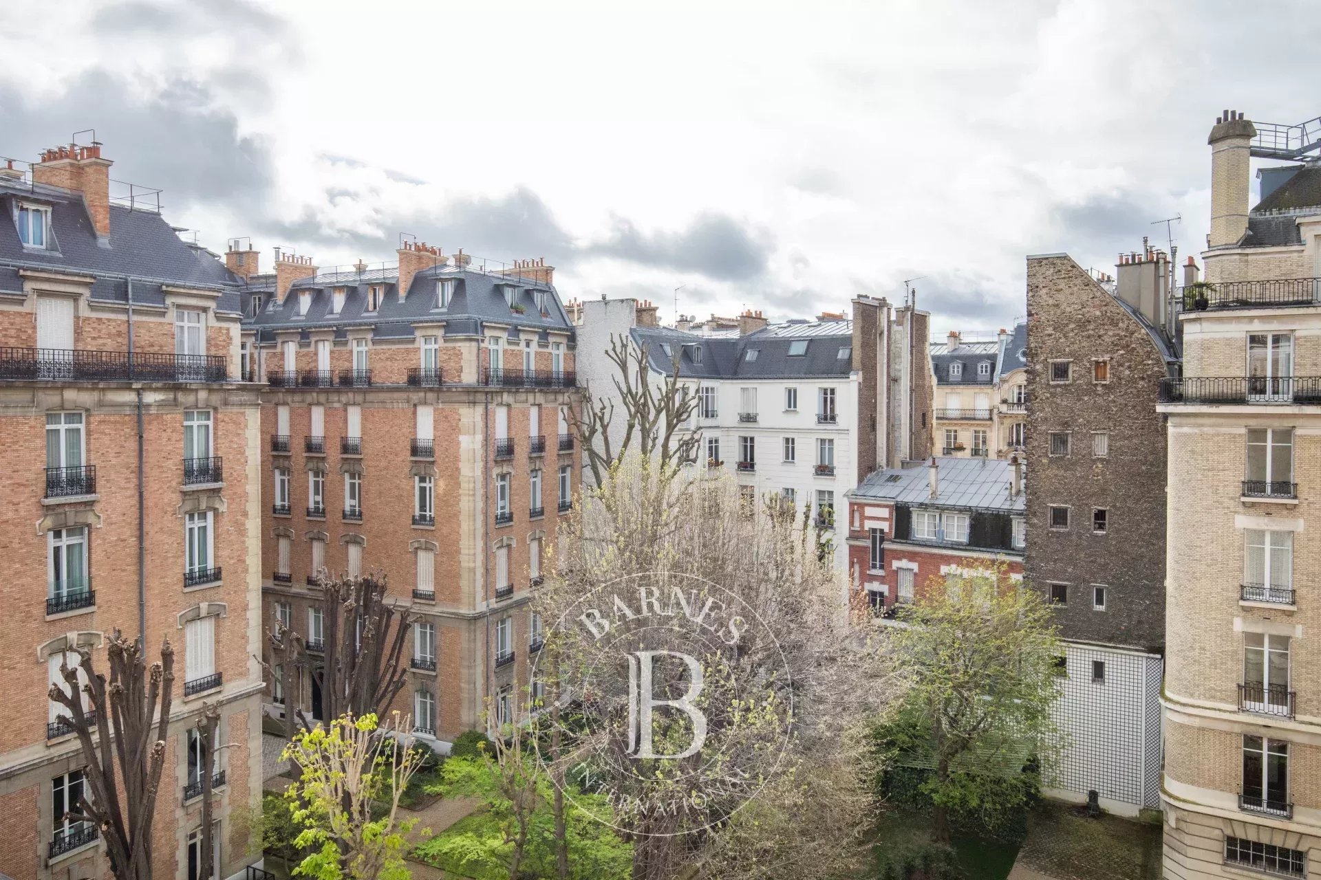 Daire Paris 7ème - picture 18