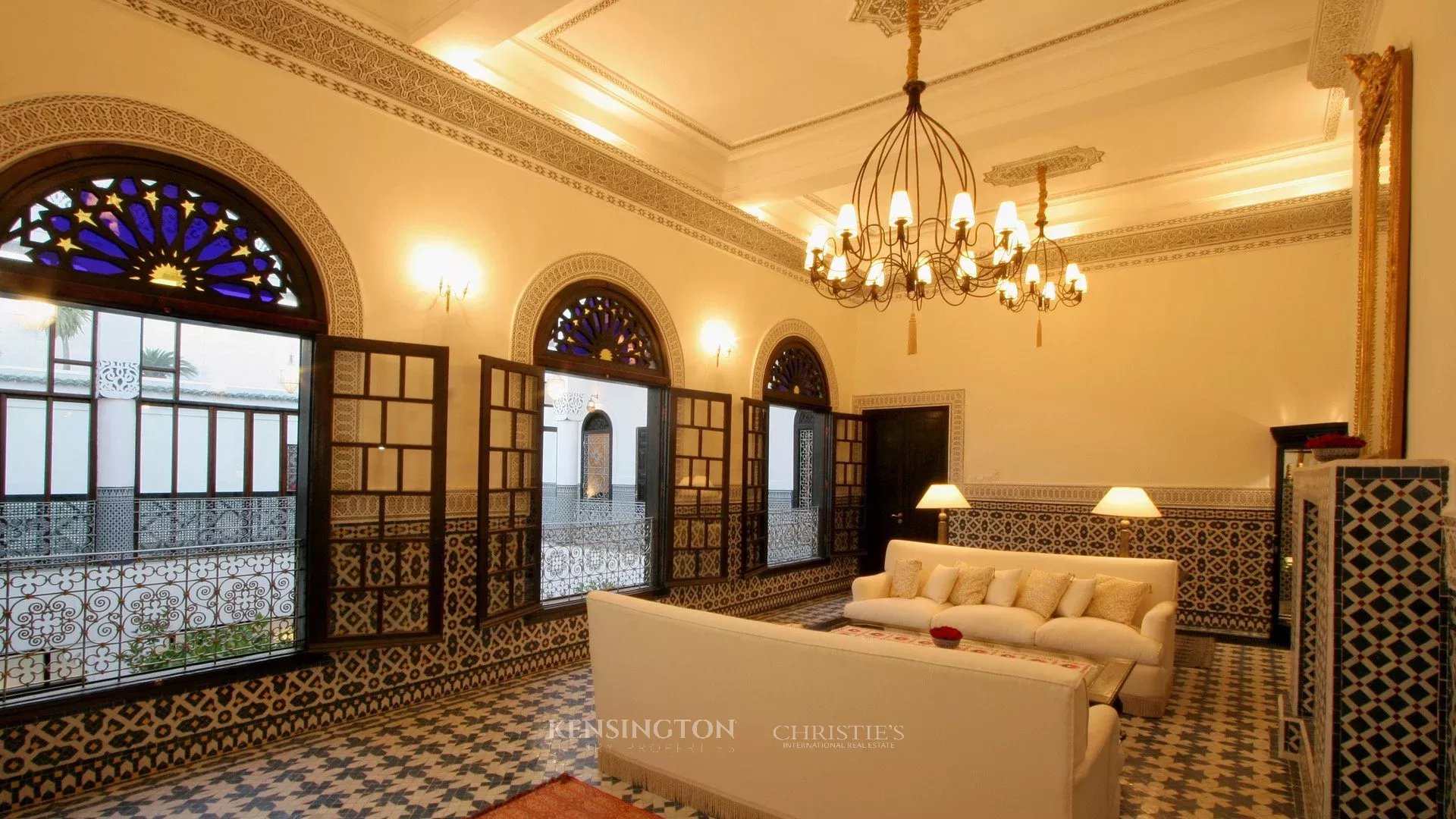 5 Bedroom Villa/Townhouse's Image 13