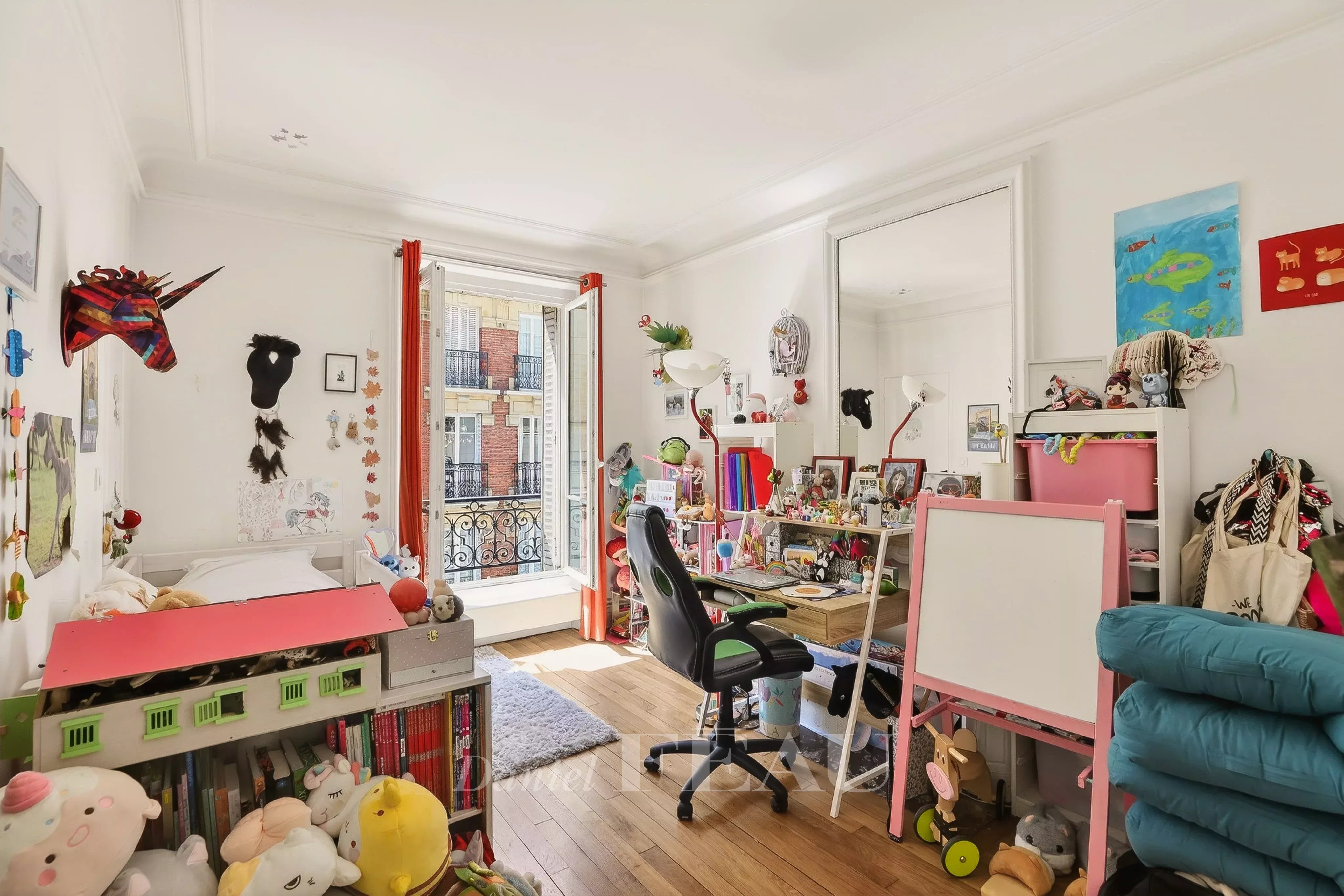 Sale Apartment Paris 15th