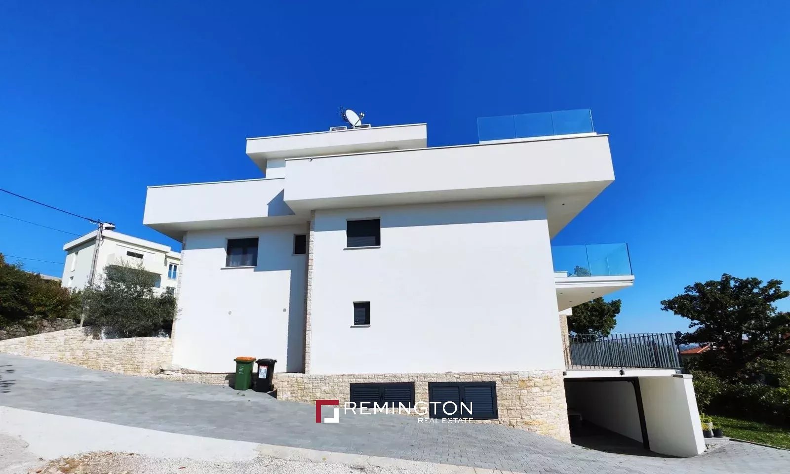 4 Bedroom Villa/Townhouse's Image 14