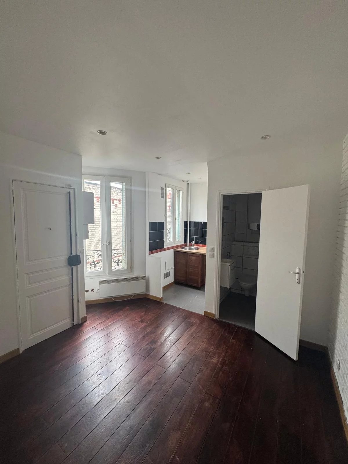 VILLIERS BARBUSSE - STUDIO 15M2 - Image 1