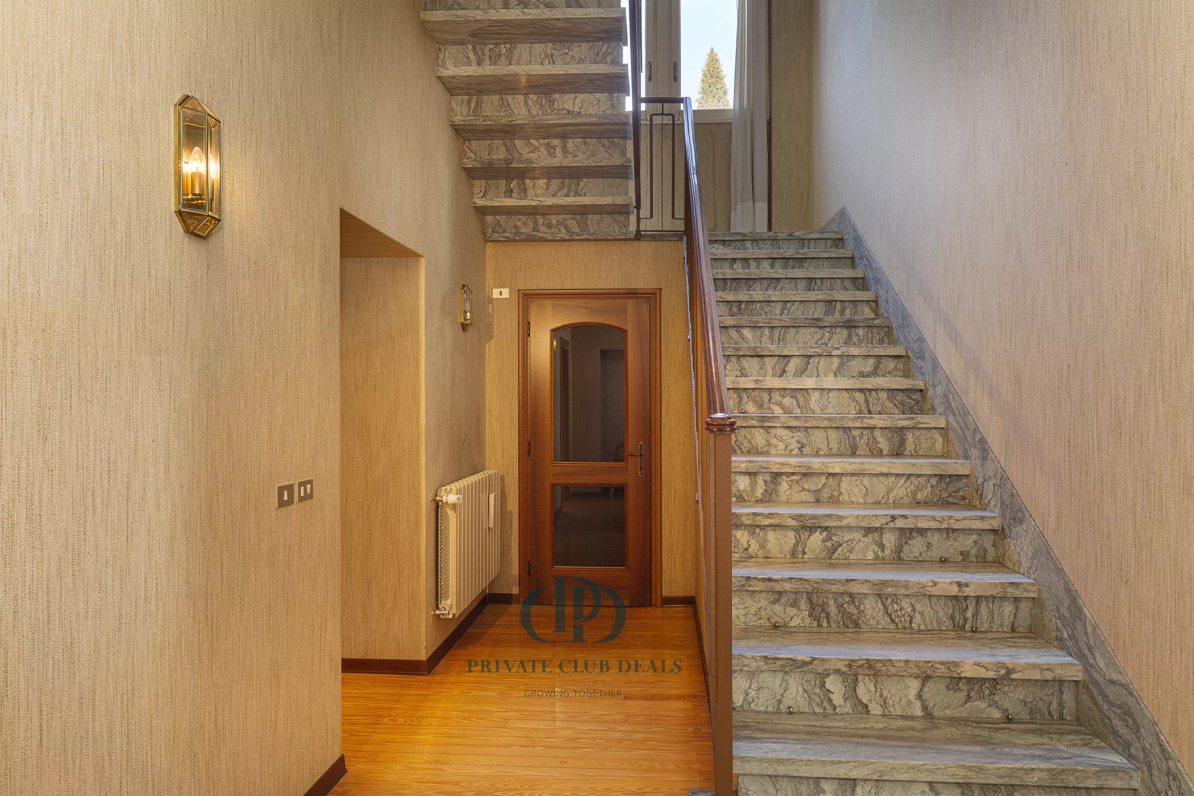 Villa Varese - picture 27