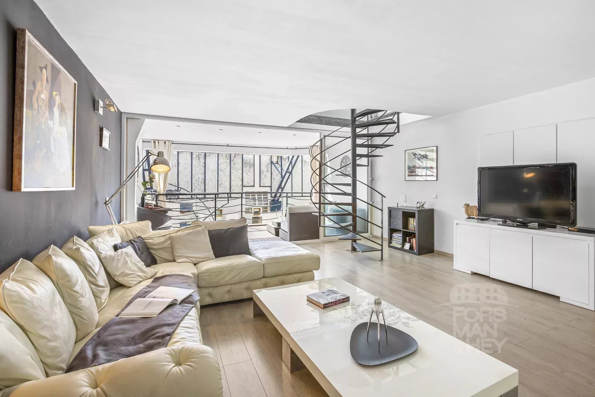 Agence immobilière de 