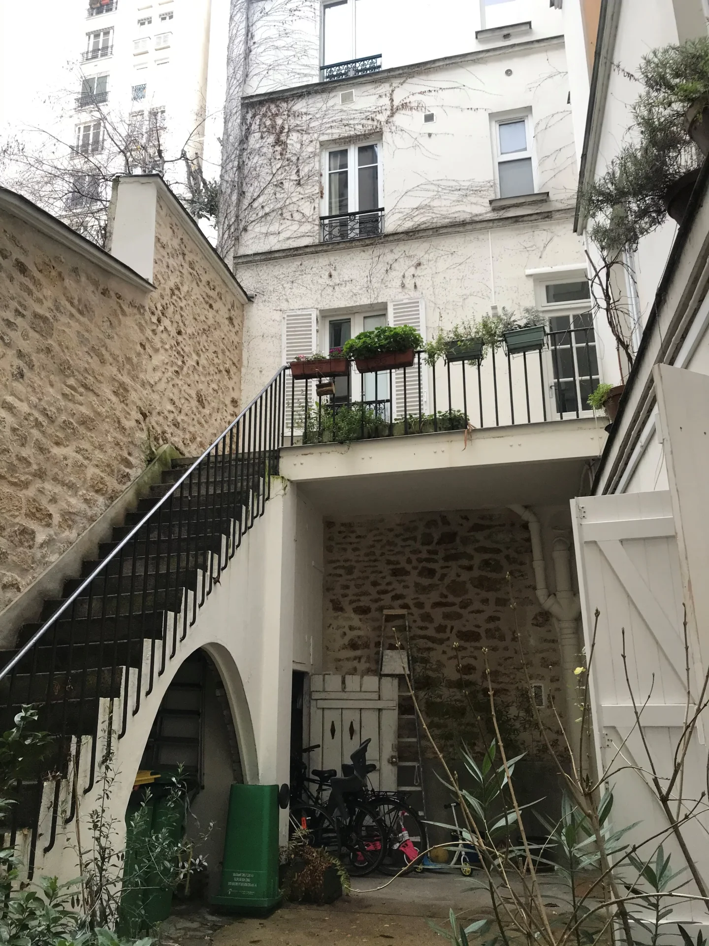 Paris 18e - RUE BACHELET / JULES JOFFRIN