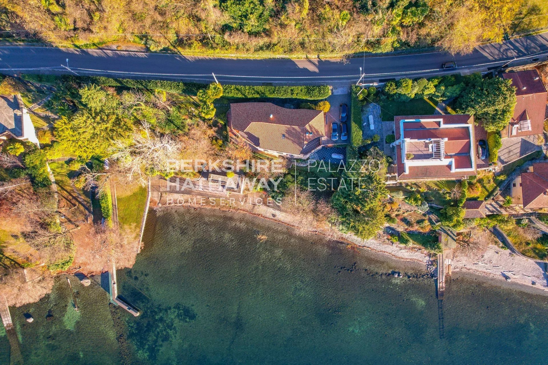Villa in Leggiuno - Image 4