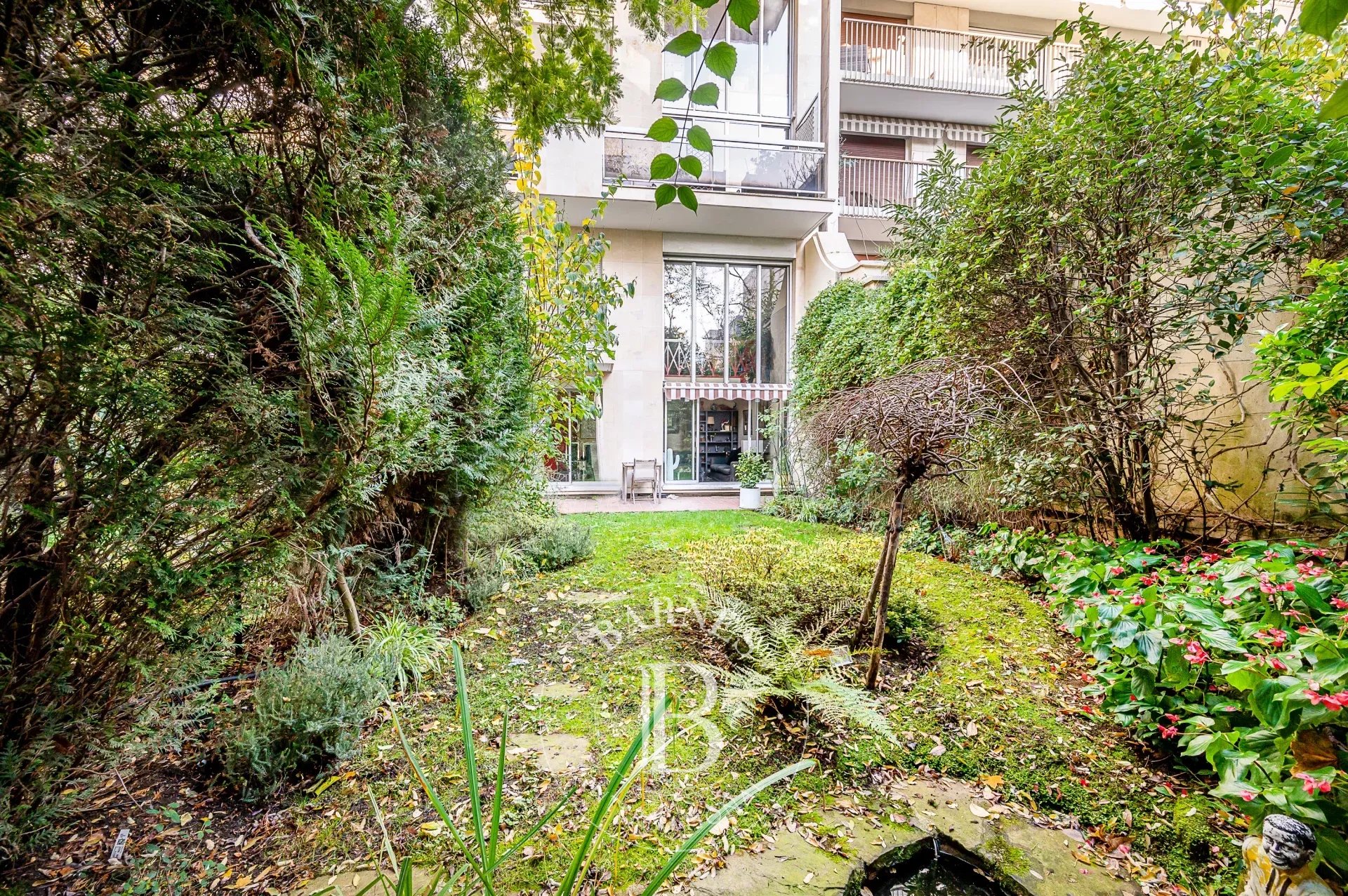 Квартира Neuilly-sur-Seine - picture 11