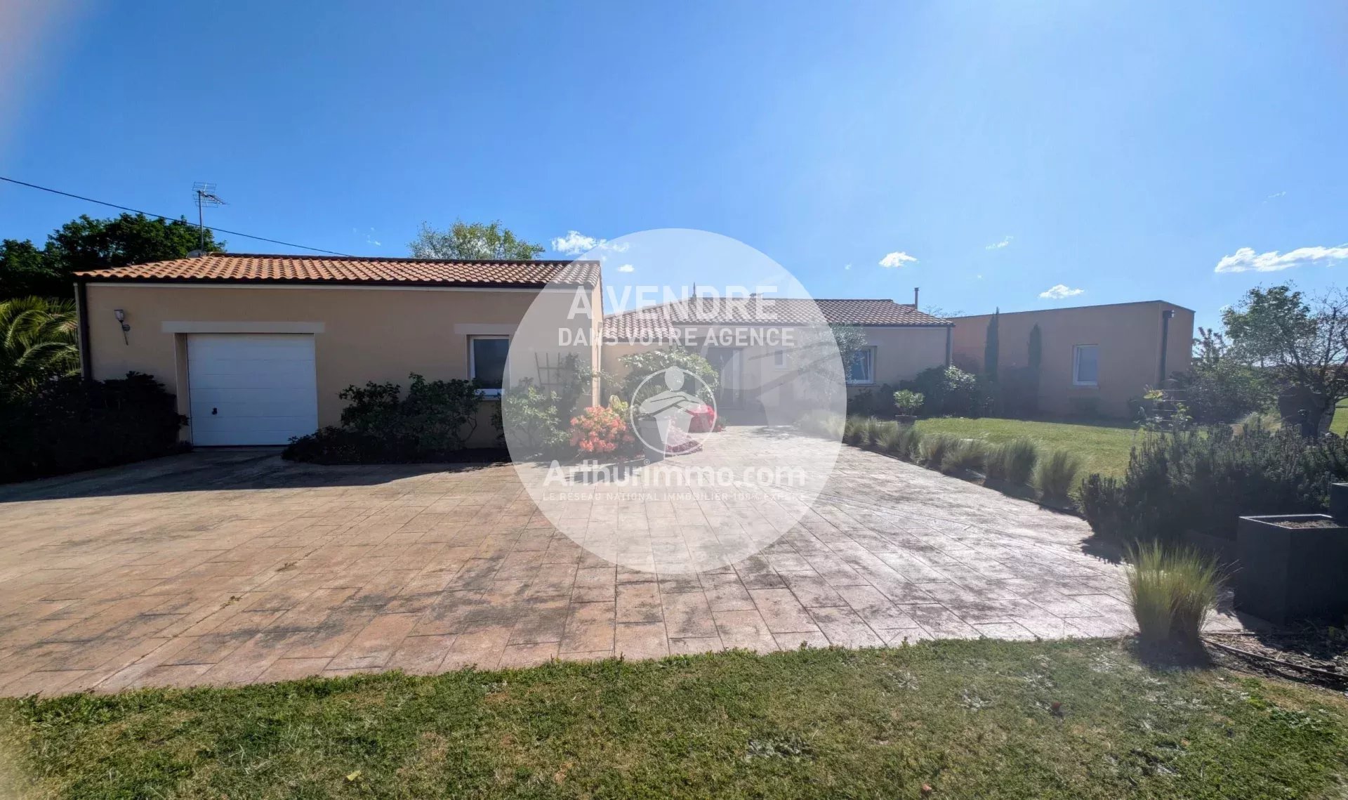 Maison contemporaine d’architecte – Plain-pied – Saint-Julien-de-Concelles, secteur Cahérault