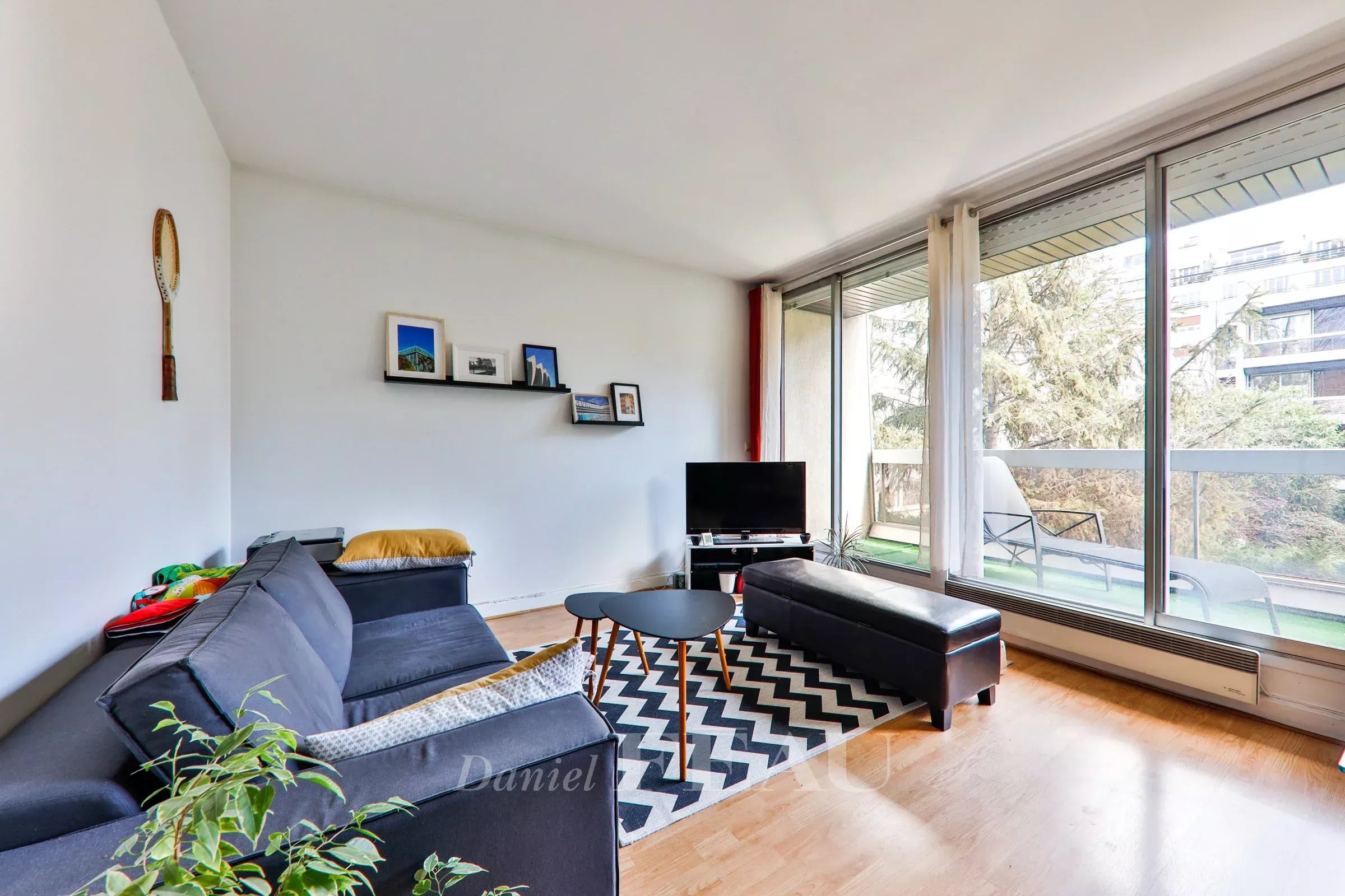 Living-room Wooden floor