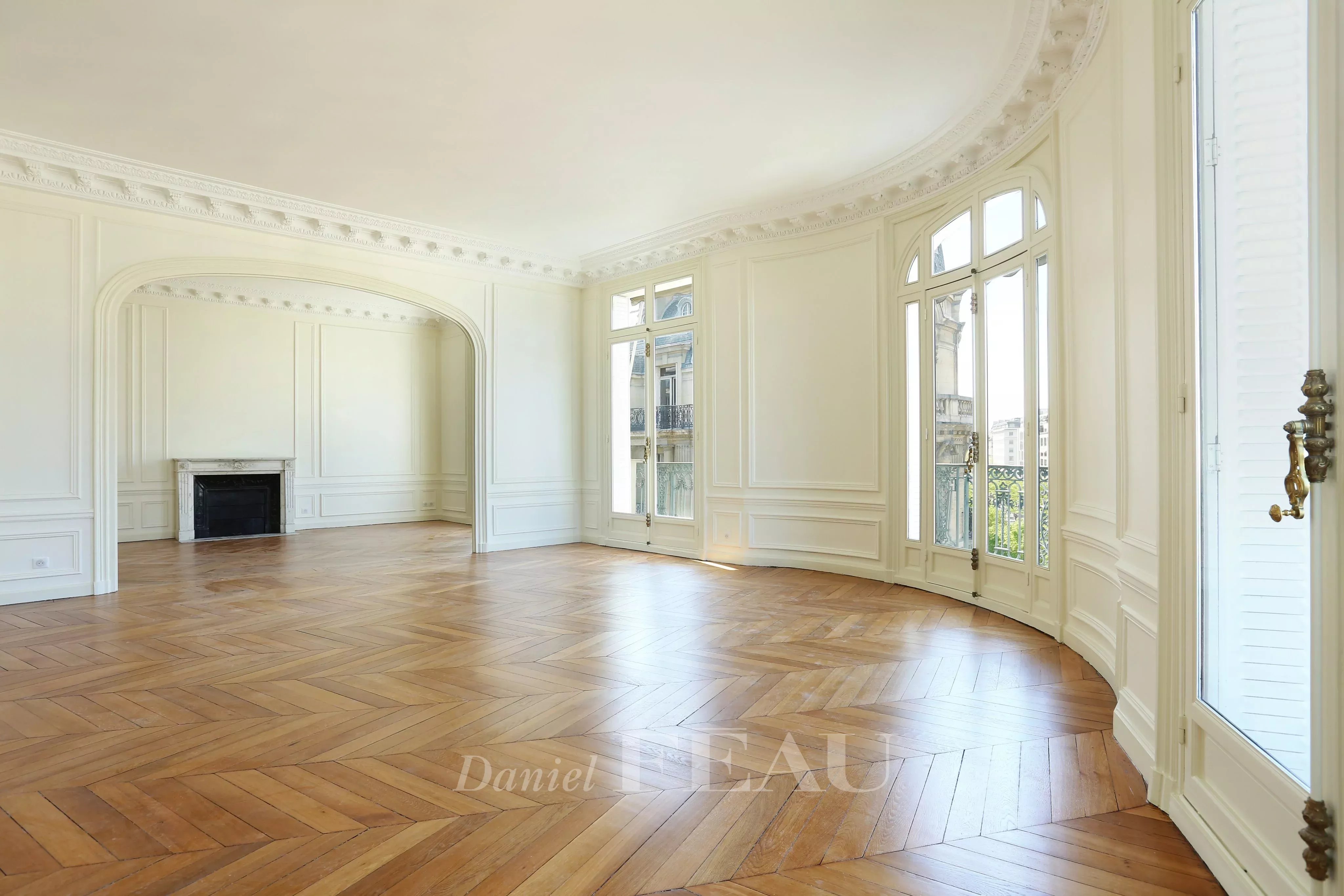 Location Appartement Paris 8ème