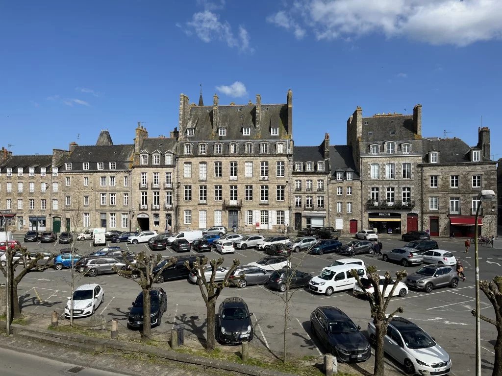 Dinan Centre Historique | Appartement bourgeois de 210 m² -L&rsquo;esprit d&rsquo;une maison de ville -Bien d&rsquo;exception