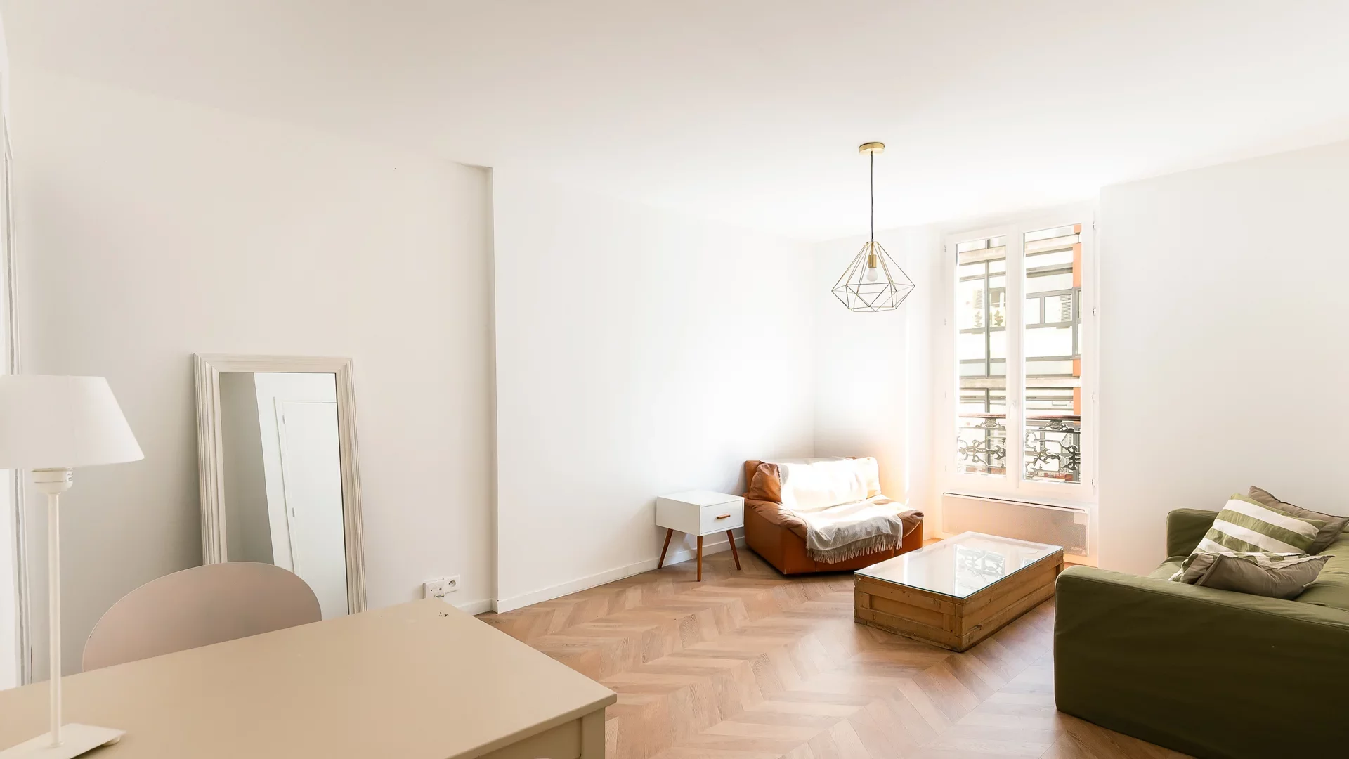 Paris 9e - TRUDAINE / ROCHECHOUART