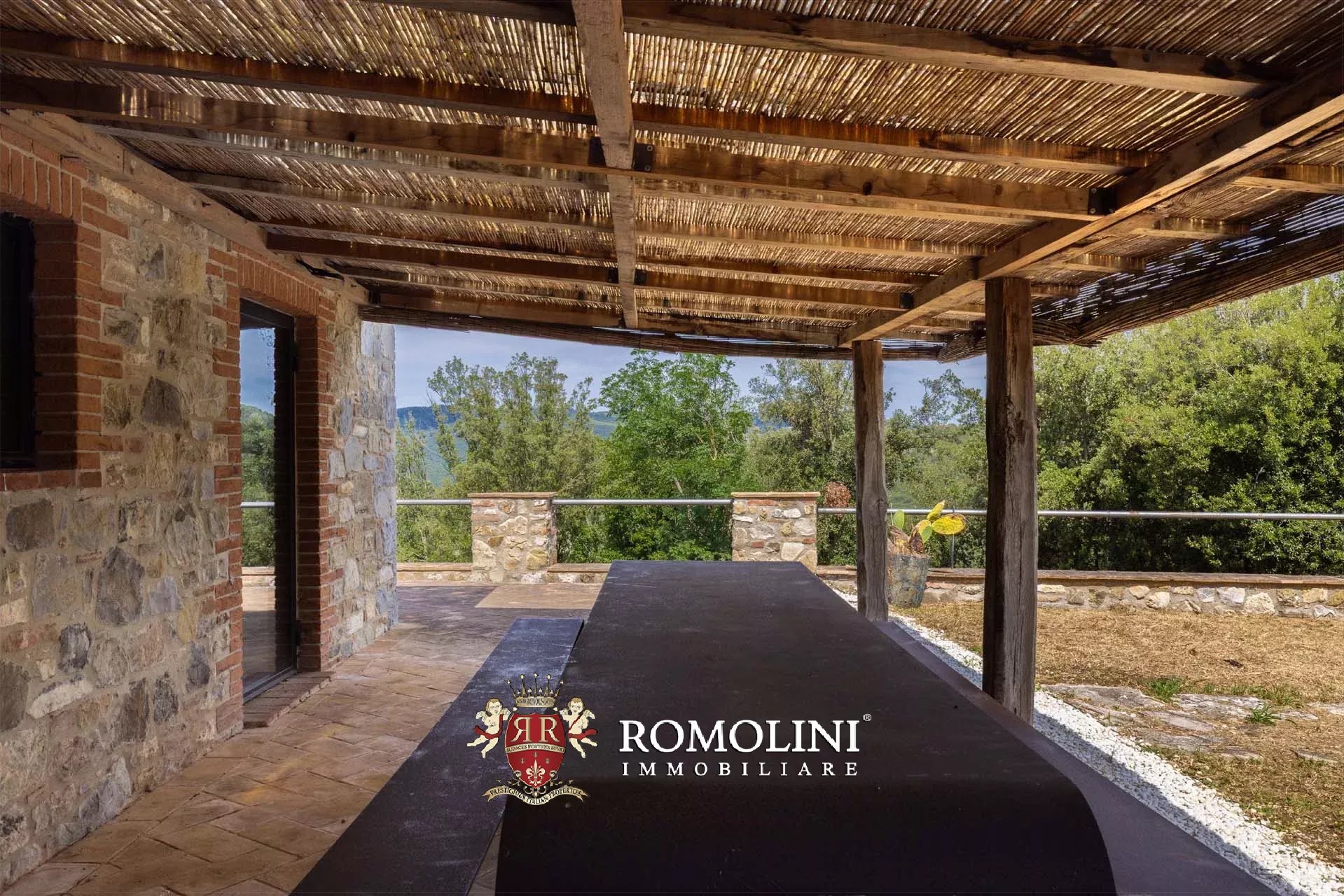 7 Bedroom Villa/Townhouse's Image 10