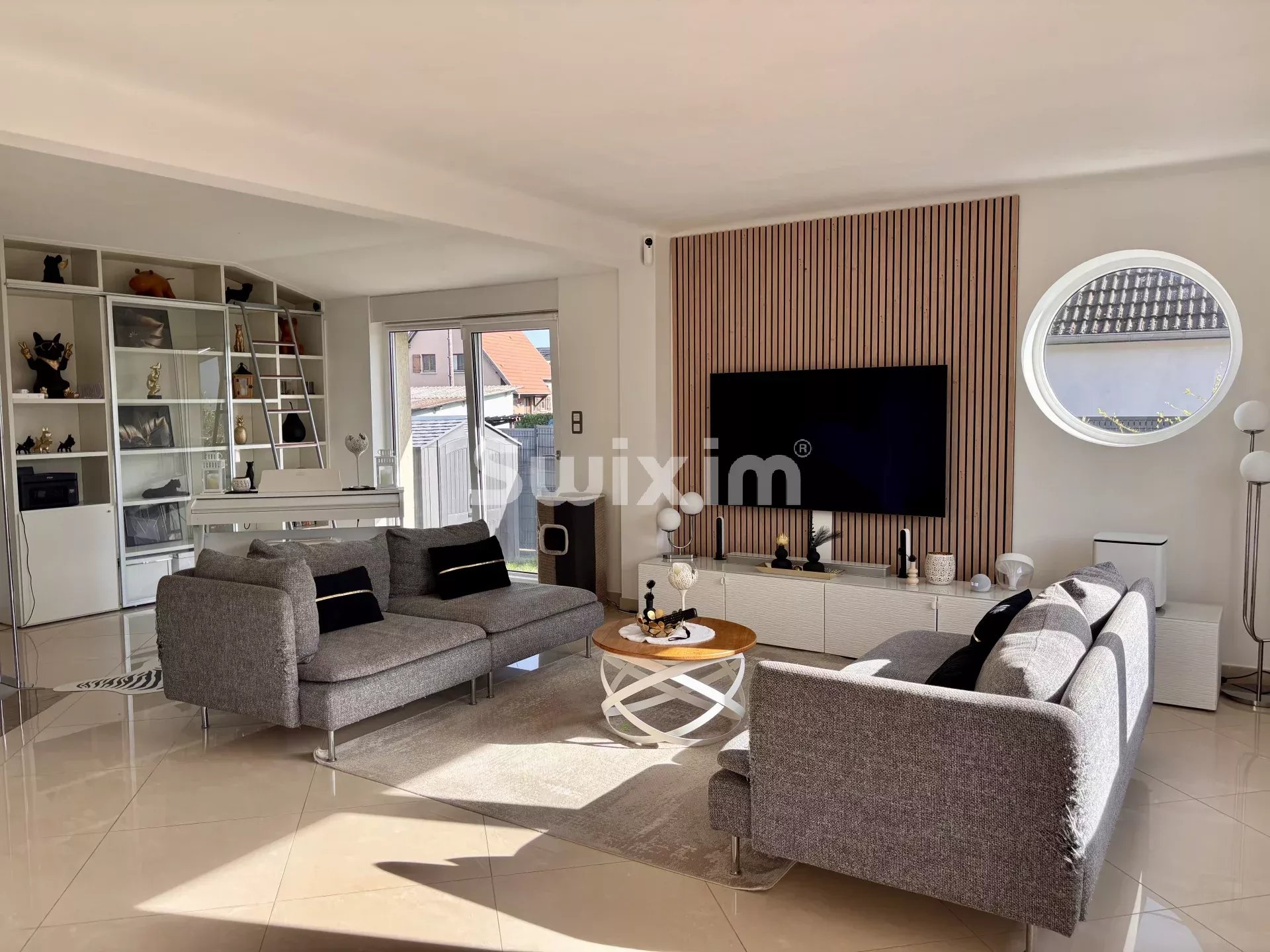 Agence immobilière de SWISS PLAN SAS