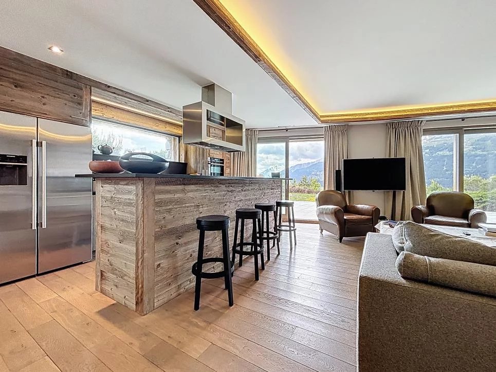 Magnifique 5.5 pièces dans une résidence de luxe, SPA, Fitness & Carnotzet