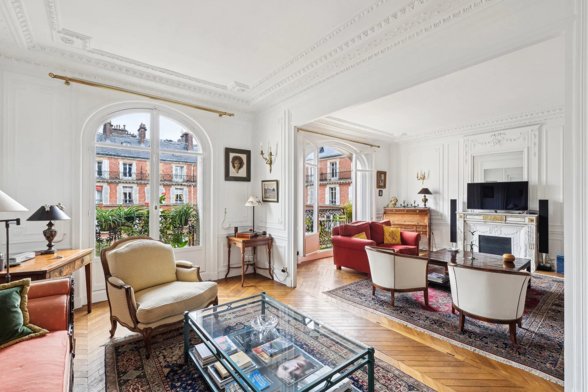 Elegant Apartment in Gros-Caillou, Paris 7ème