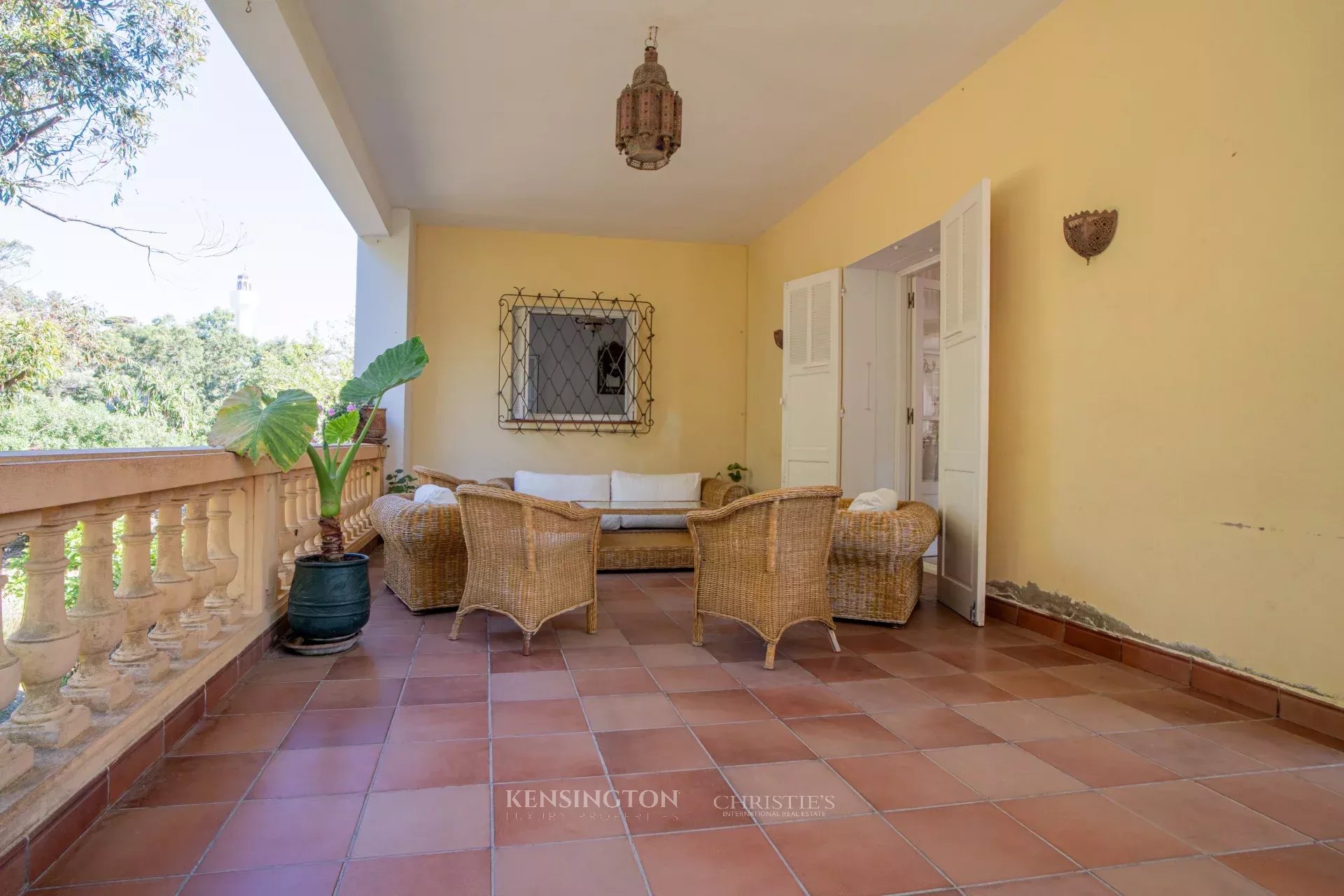 4 Bedroom Villa/Townhouse's Image 5