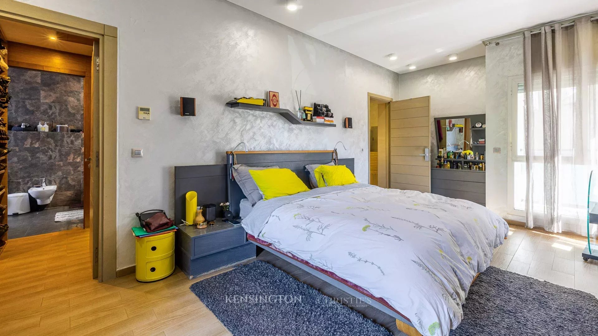 4 Bedroom Villa/Townhouse's Image 4