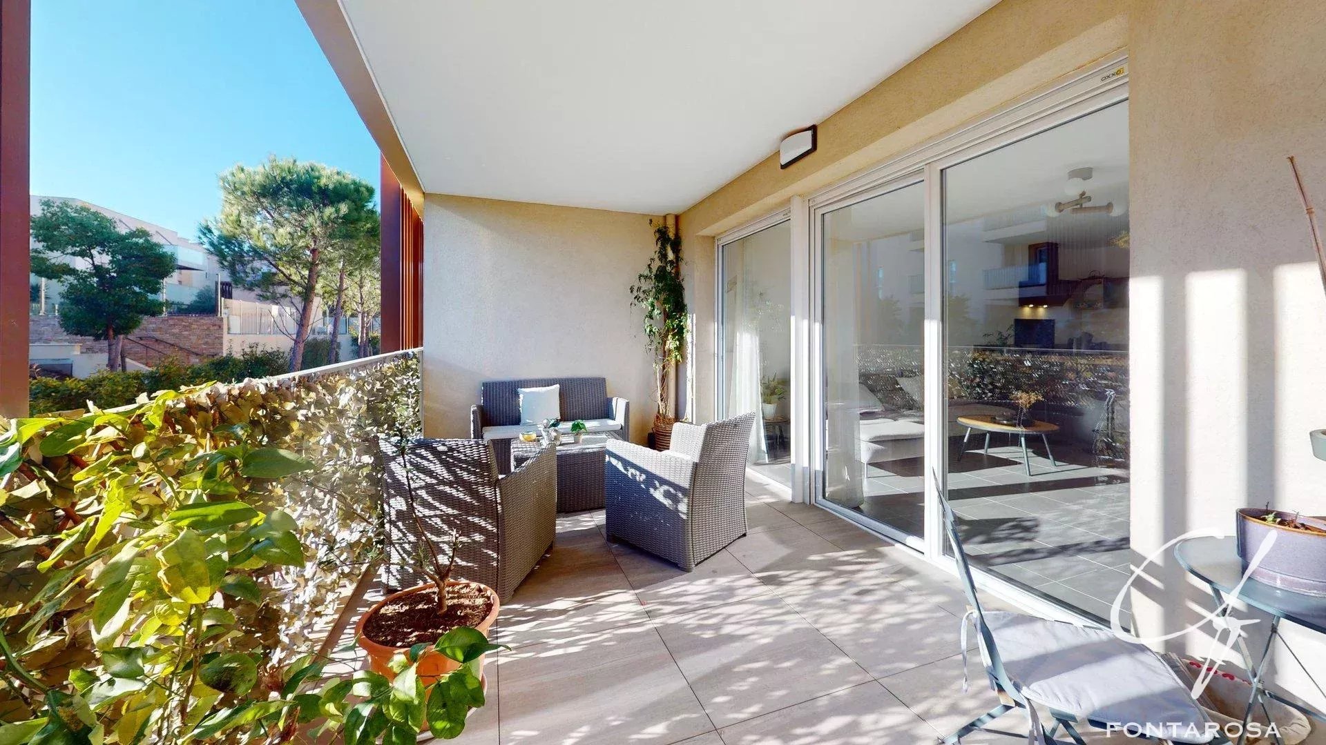 Agence immobilière de 