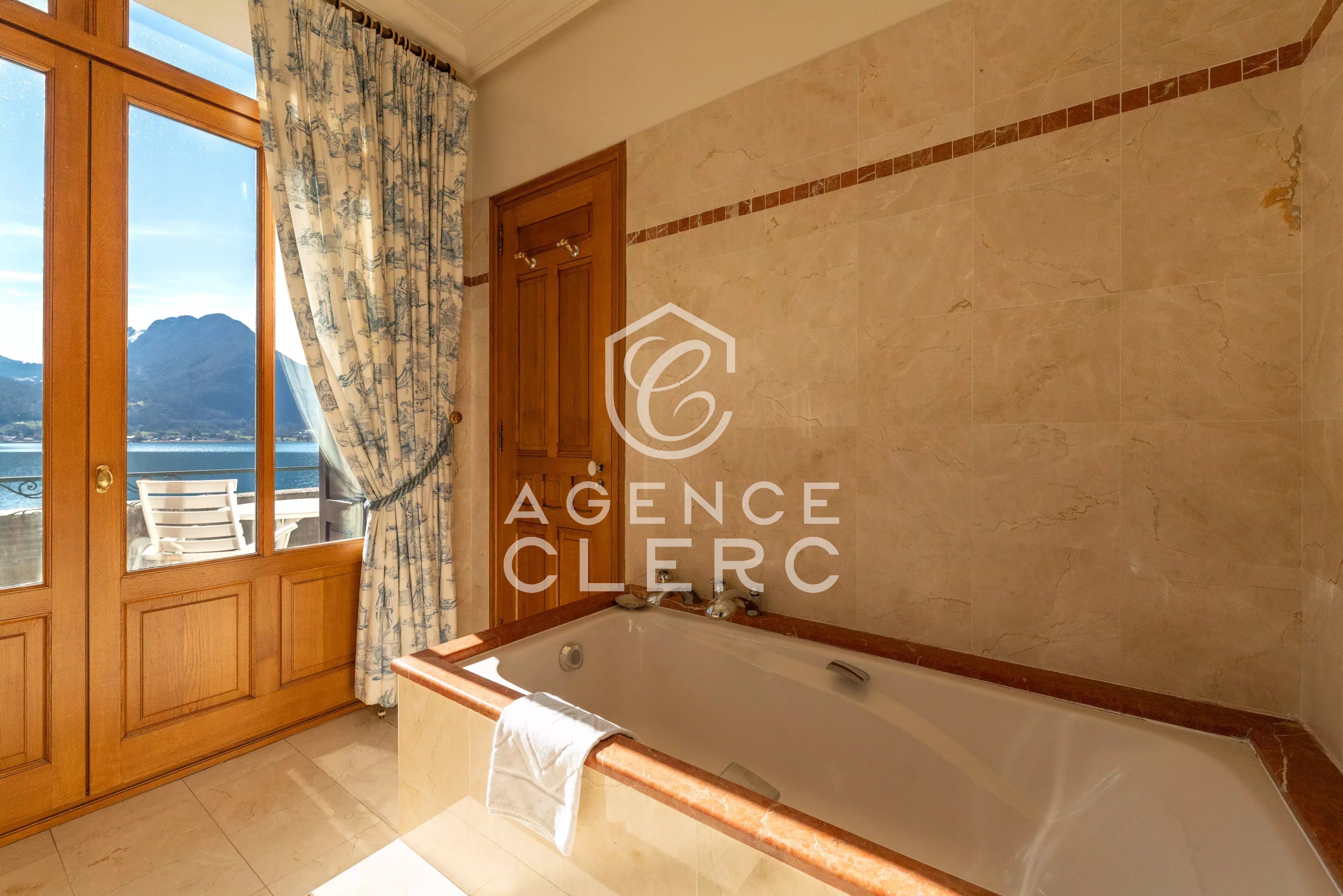 Vente Propriété Talloires-Montmin