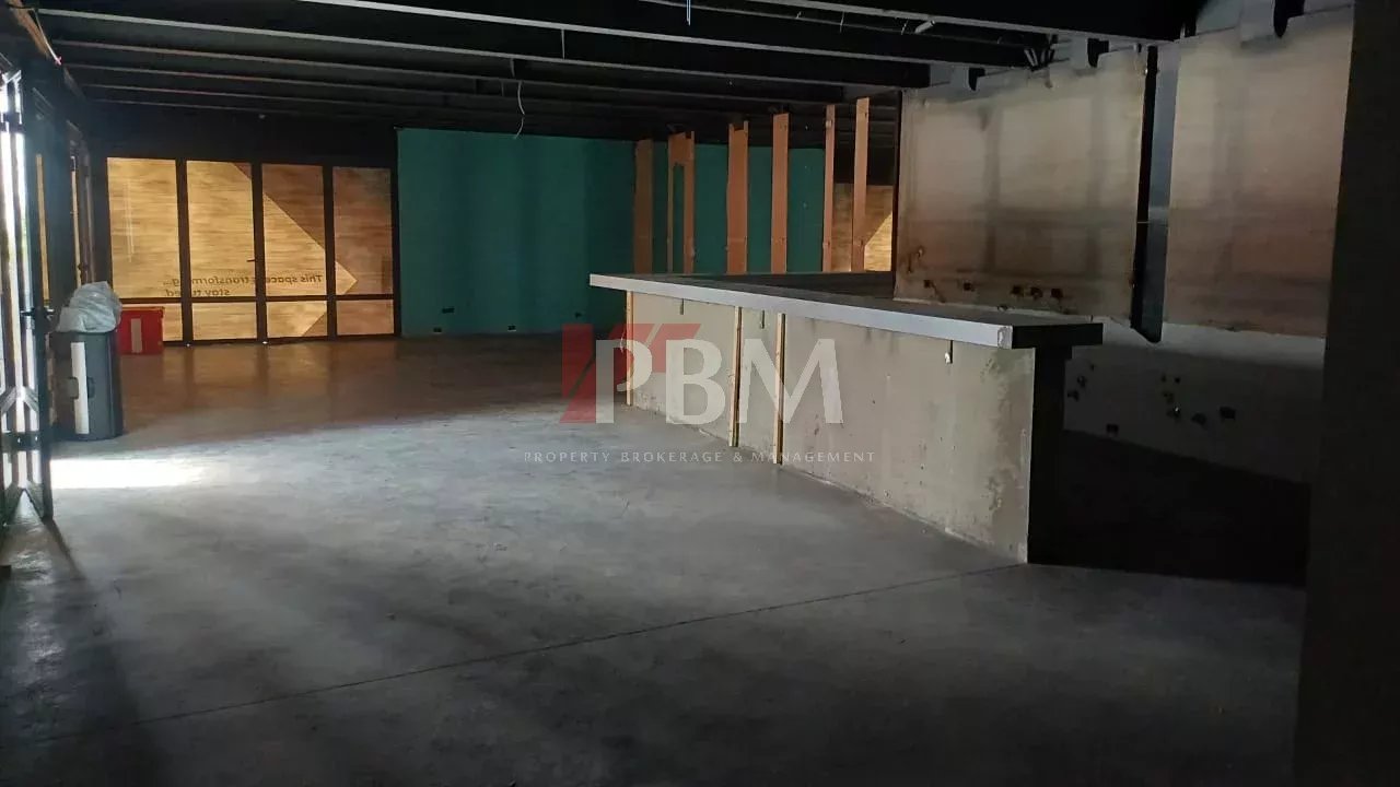 Rental Retail shop Rabieh