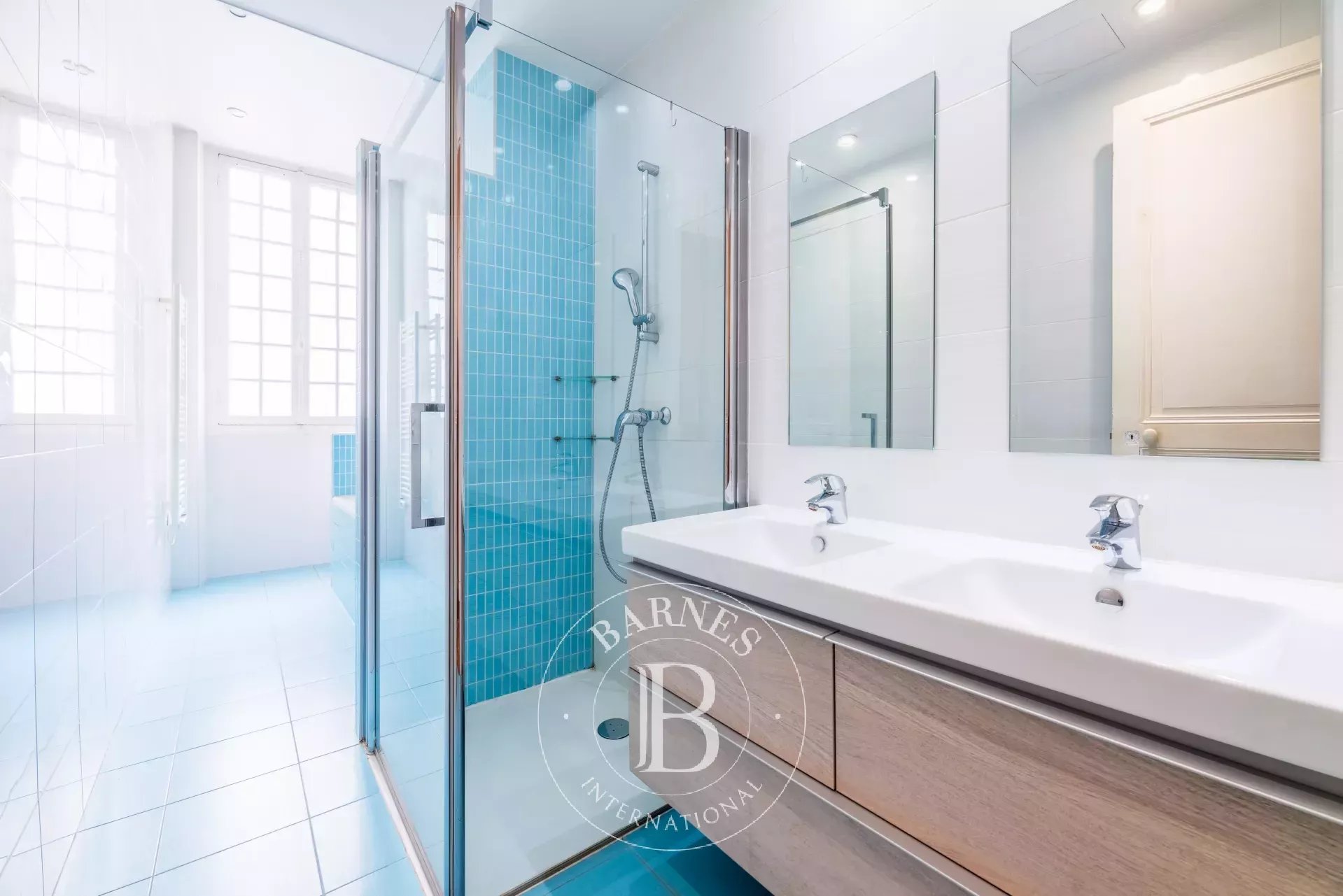 Daire Paris 17ème - picture 10