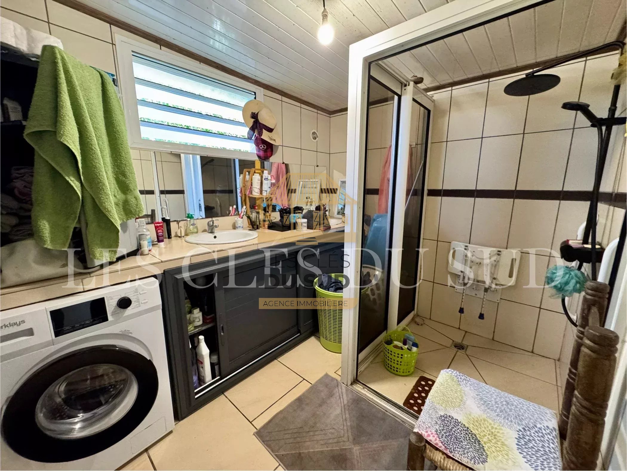 SAINT-JOSEPH – MAISON 3 CHAMBRES + GARAGE – SECTEUR CALME