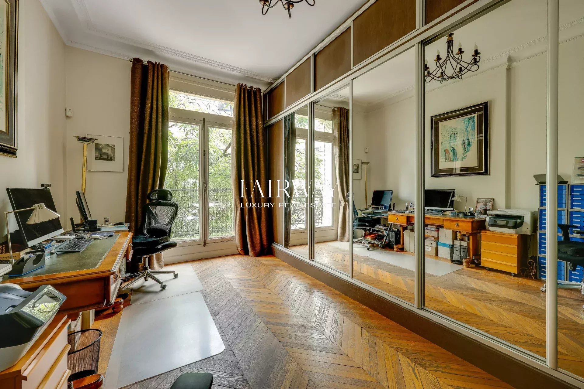 Appartement familial 148 m² – Immeuble en pierre de taille, Paris 17eme