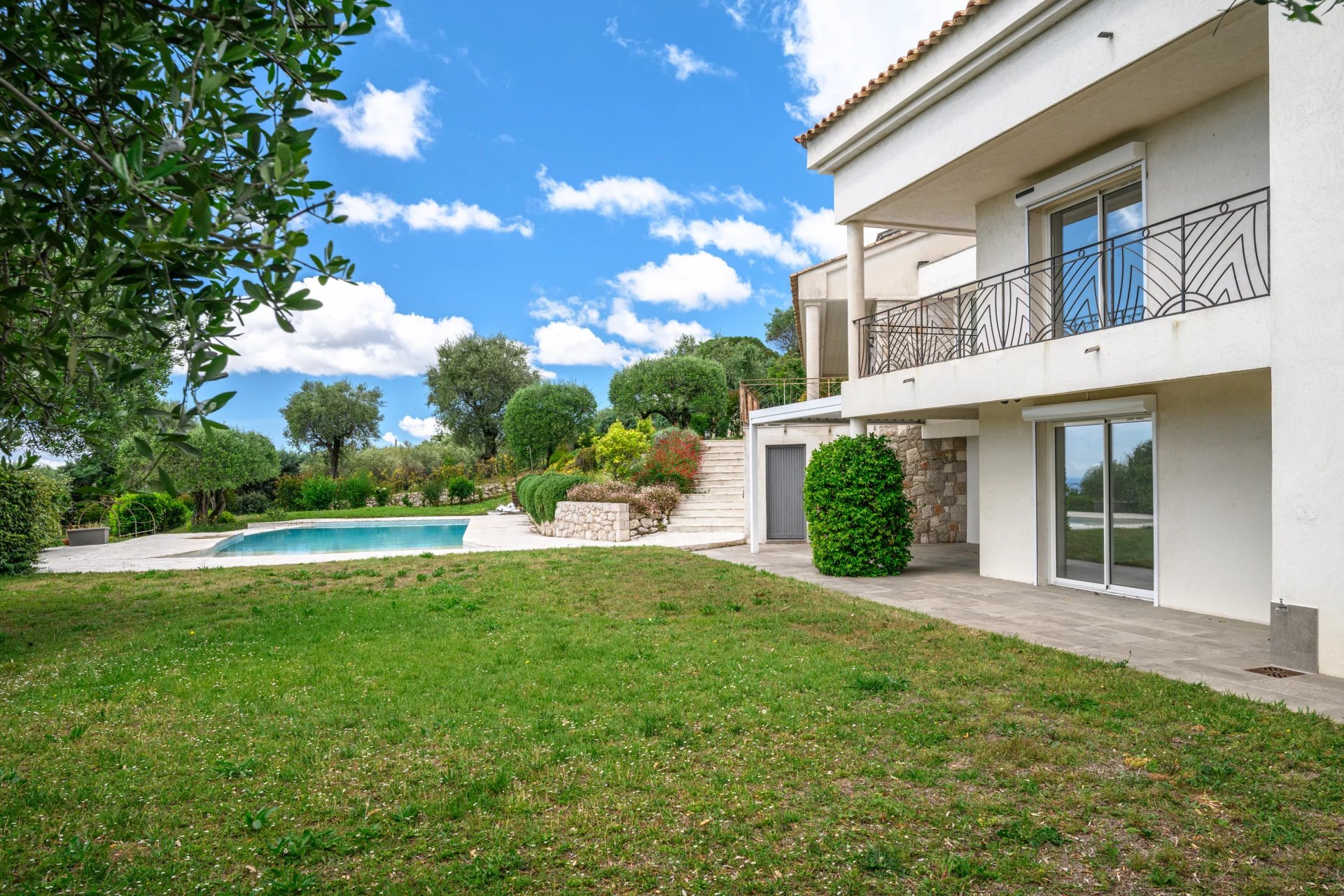 PROPRIÉTÉ VUE PANORAMIQUE MER NICE GAIRAUT — photo 17
