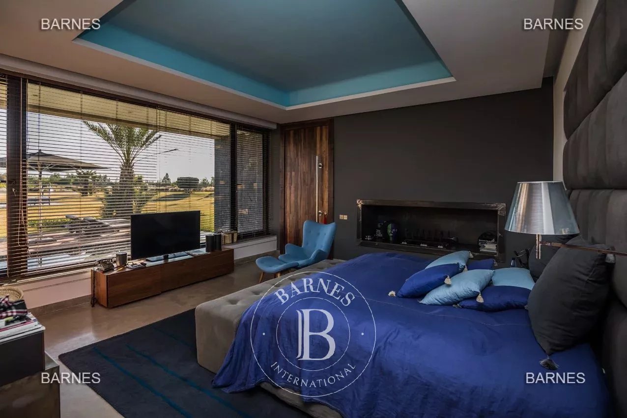 Stunning contemporary villa on a 3-hectare park, 30 minutes away from Marrakech. - picture 12