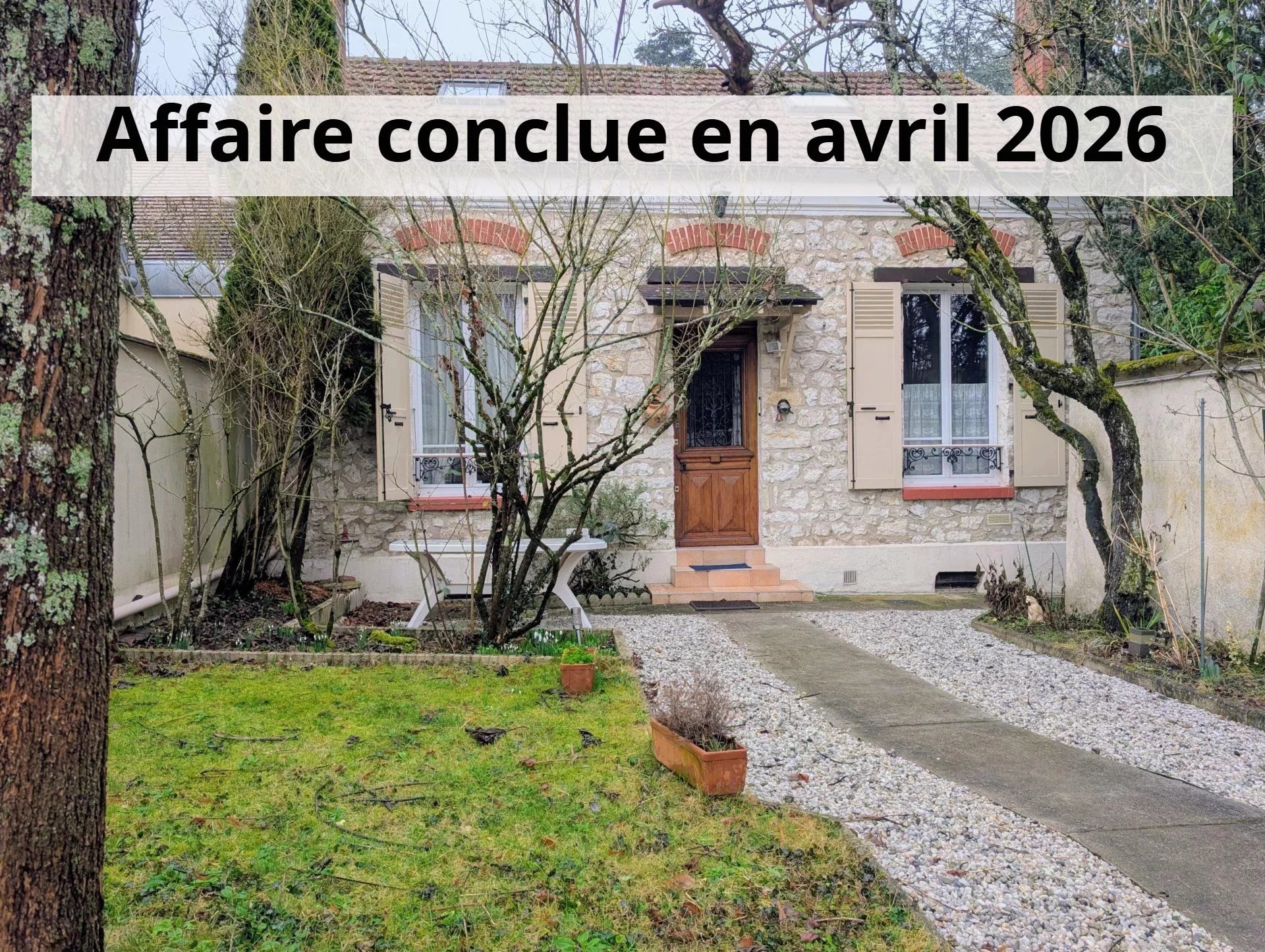 - Maison de charme sur jardin clos -