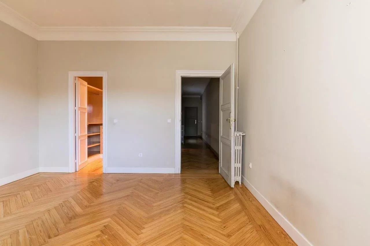 Daire Madrid - picture 18