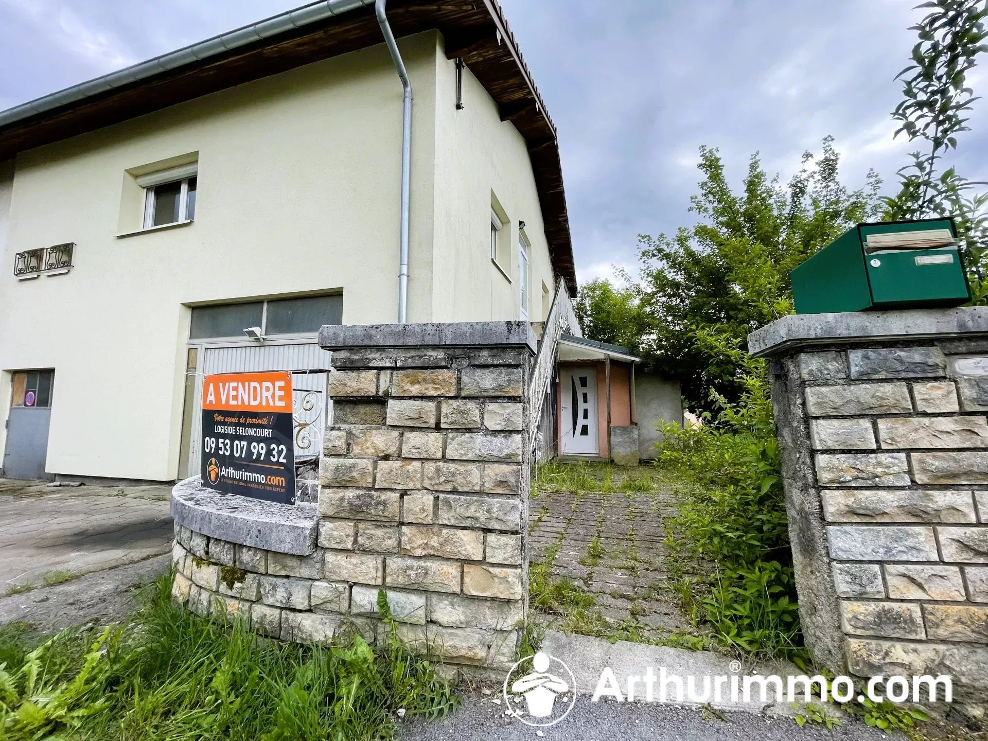 Agence immobilière de 