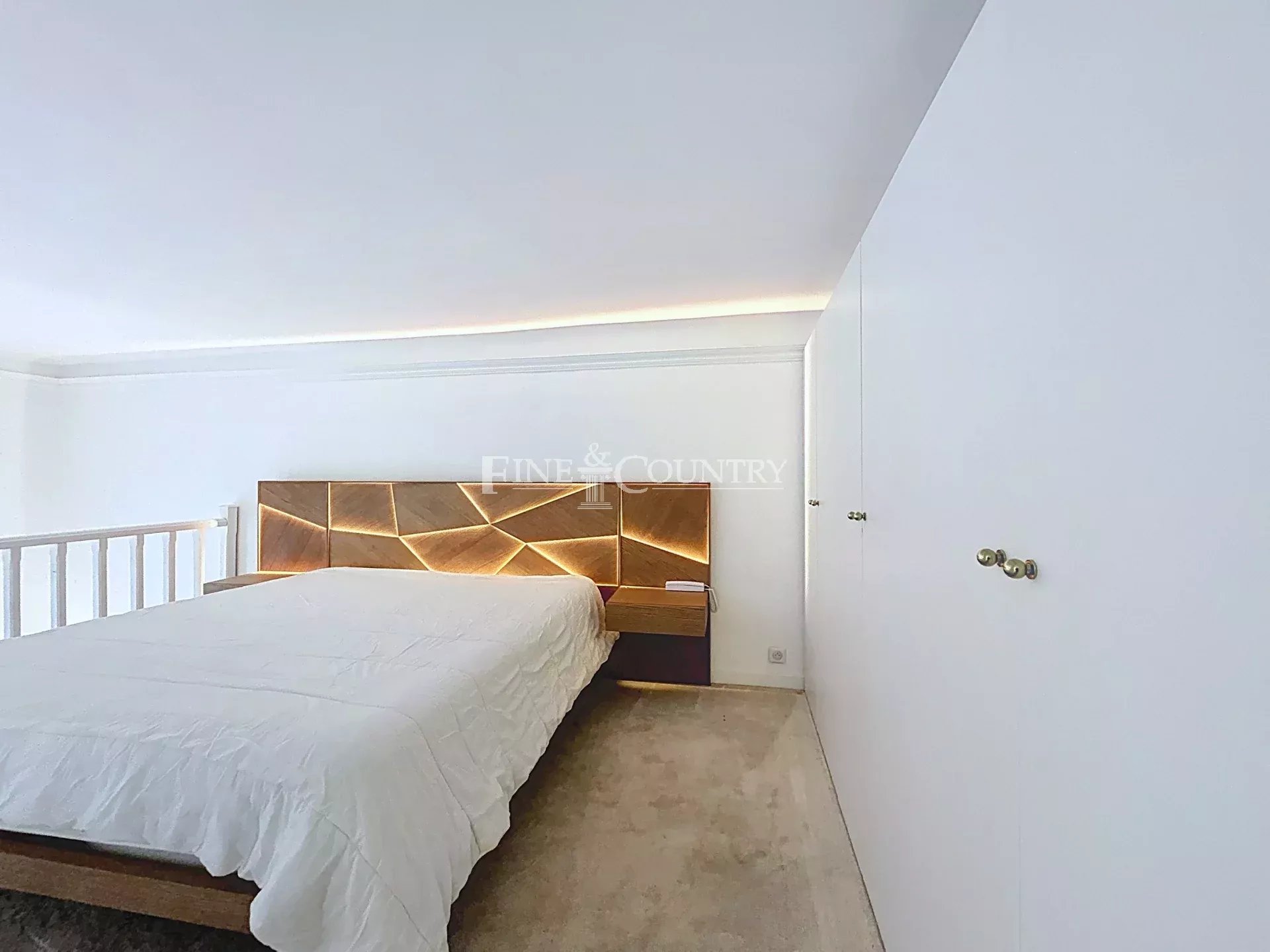 Photo of Apartment-Loft for sale in Cannes