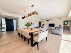 REF 2370 - SAINT-TROPEZ – CONTEMPORARY VILLA NEAR THE CENTER — photo 6 of 7