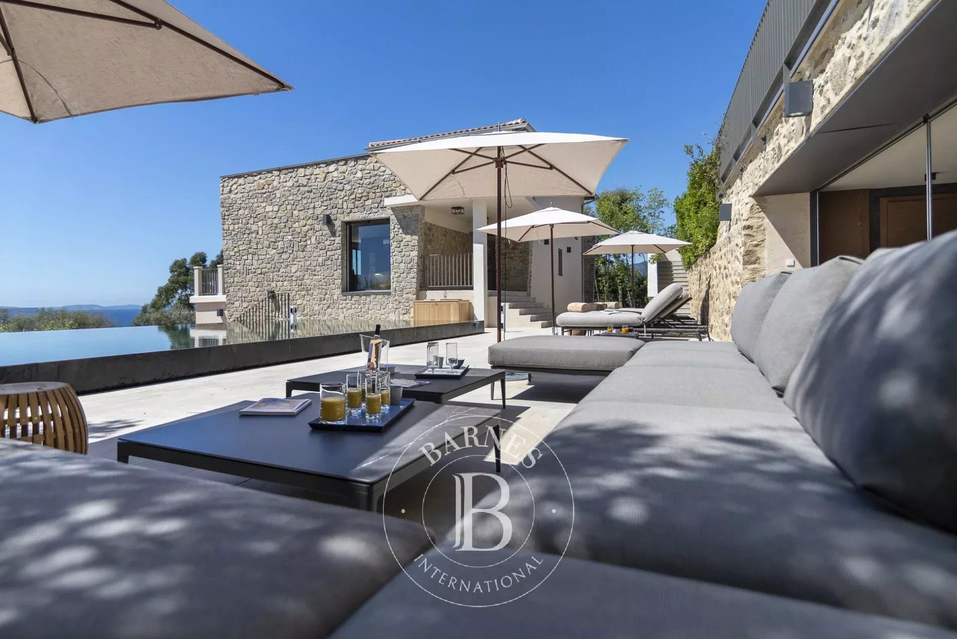 La Croix-Valmer  - Villa 5 Bedrooms - picture 4
