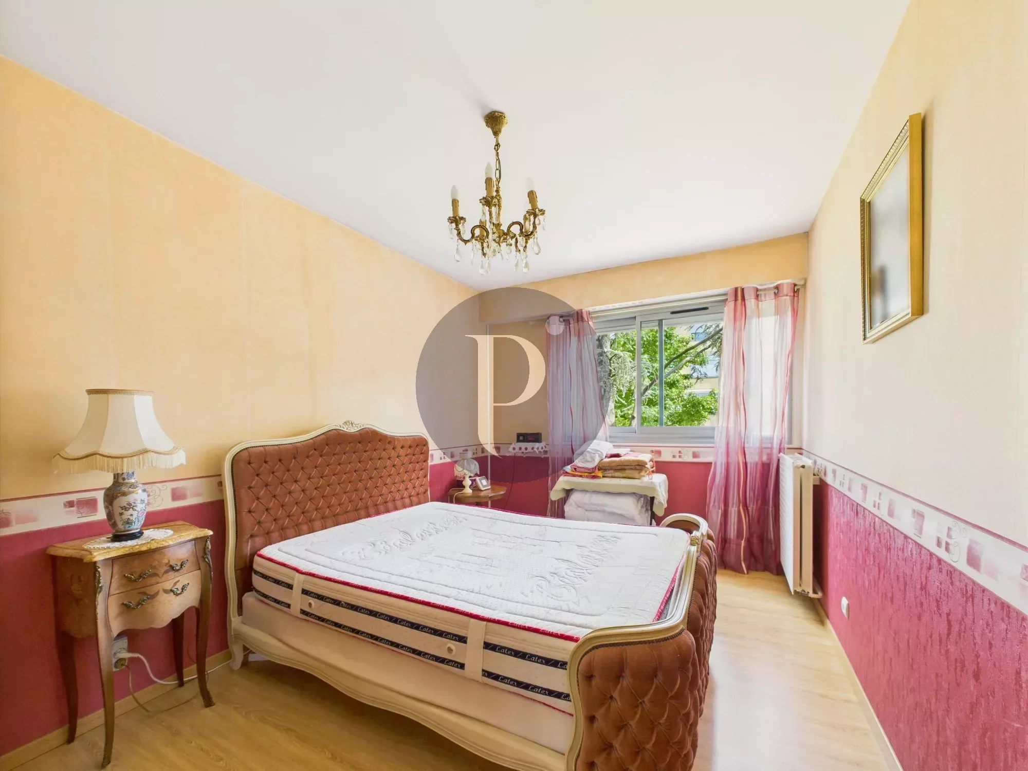 vente-appartement-3-pieces-le-plessis-robinson-86043658