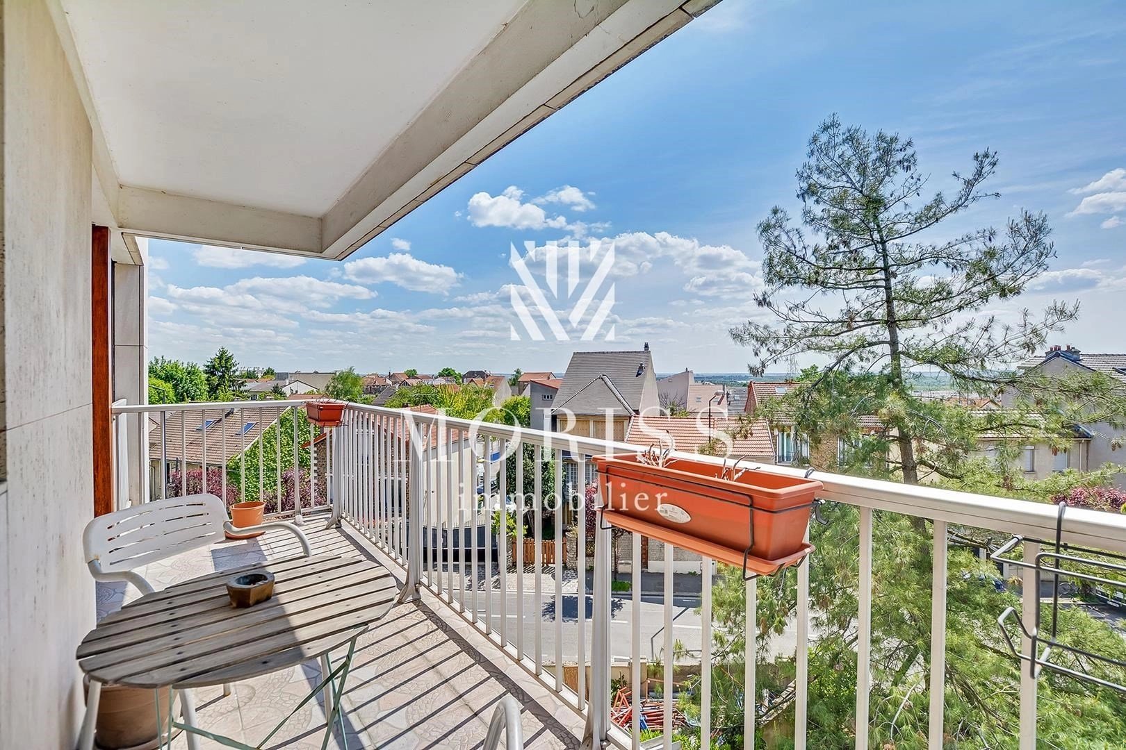 APPARTEMENT DE 3 PIECES AVEC BALCON, CAVE ET BOX - Image 1