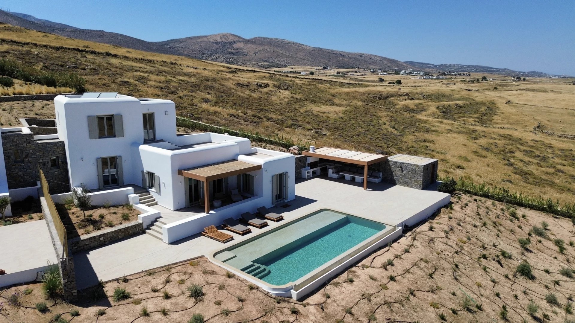 FOR SALE – Elegant Contemporary Villa with Panoramic Sea View – TZANES, PAROS