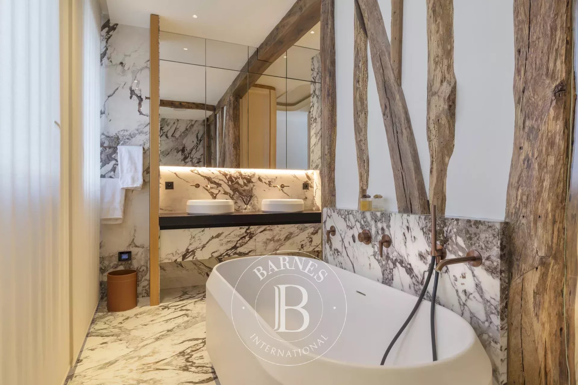 Daire Paris 8ème - picture 13