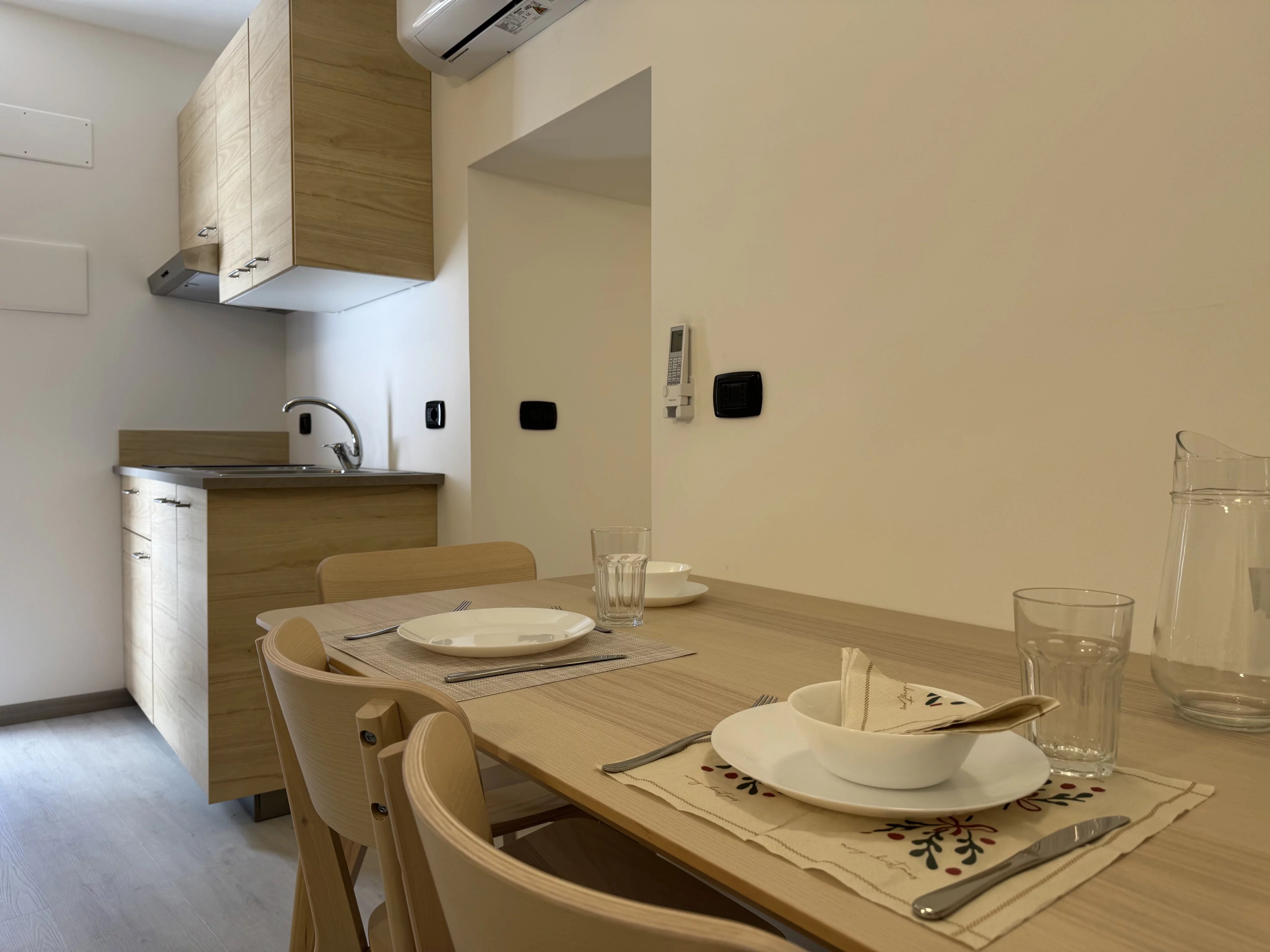 STUDIO APARTMENT RENOVATED IN THE CENTER — photo 2
